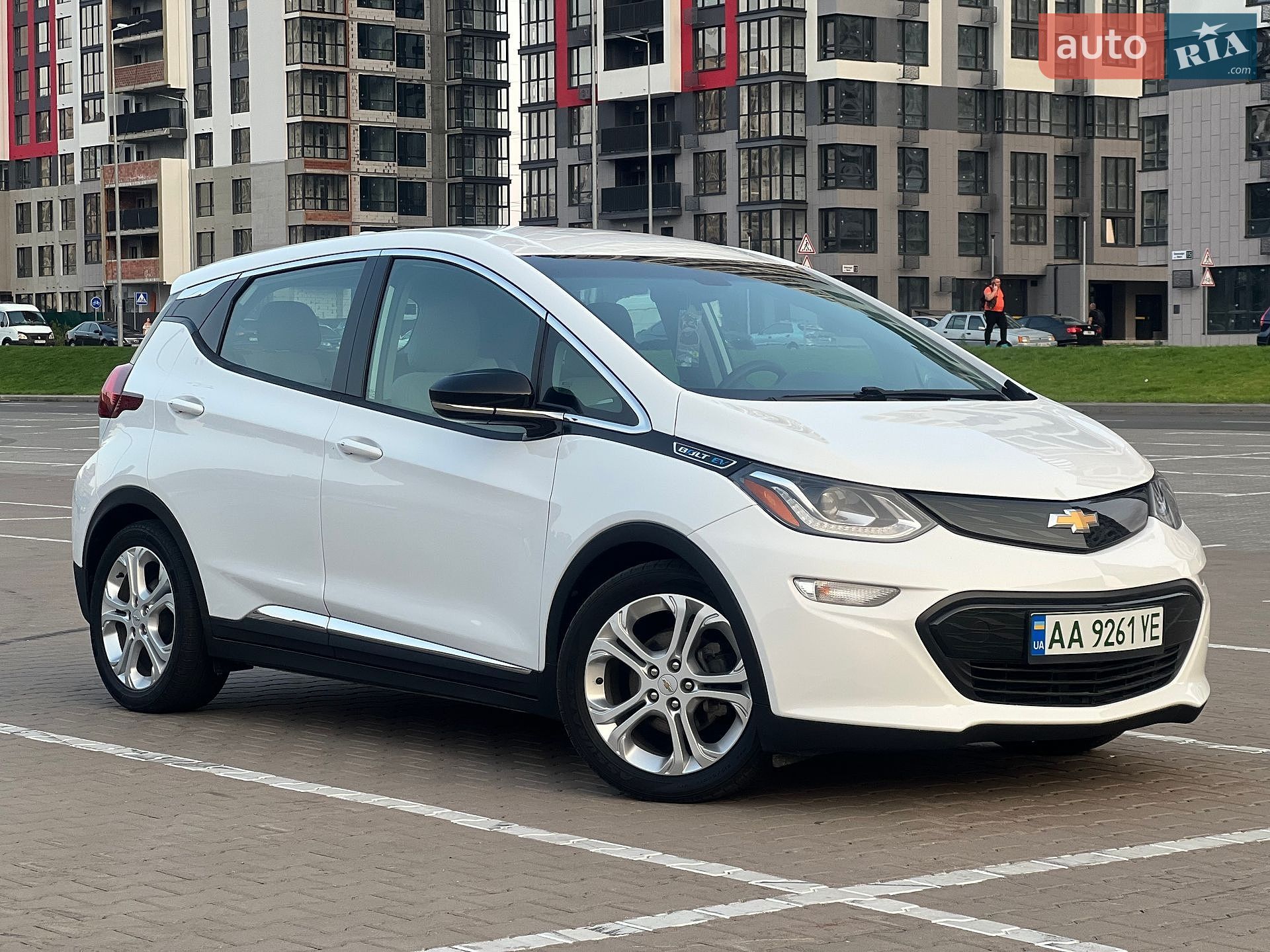 Chevrolet Bolt EV 2017 VIN 1G1FW6S09H4191357 фото оголошення 2 з 29
