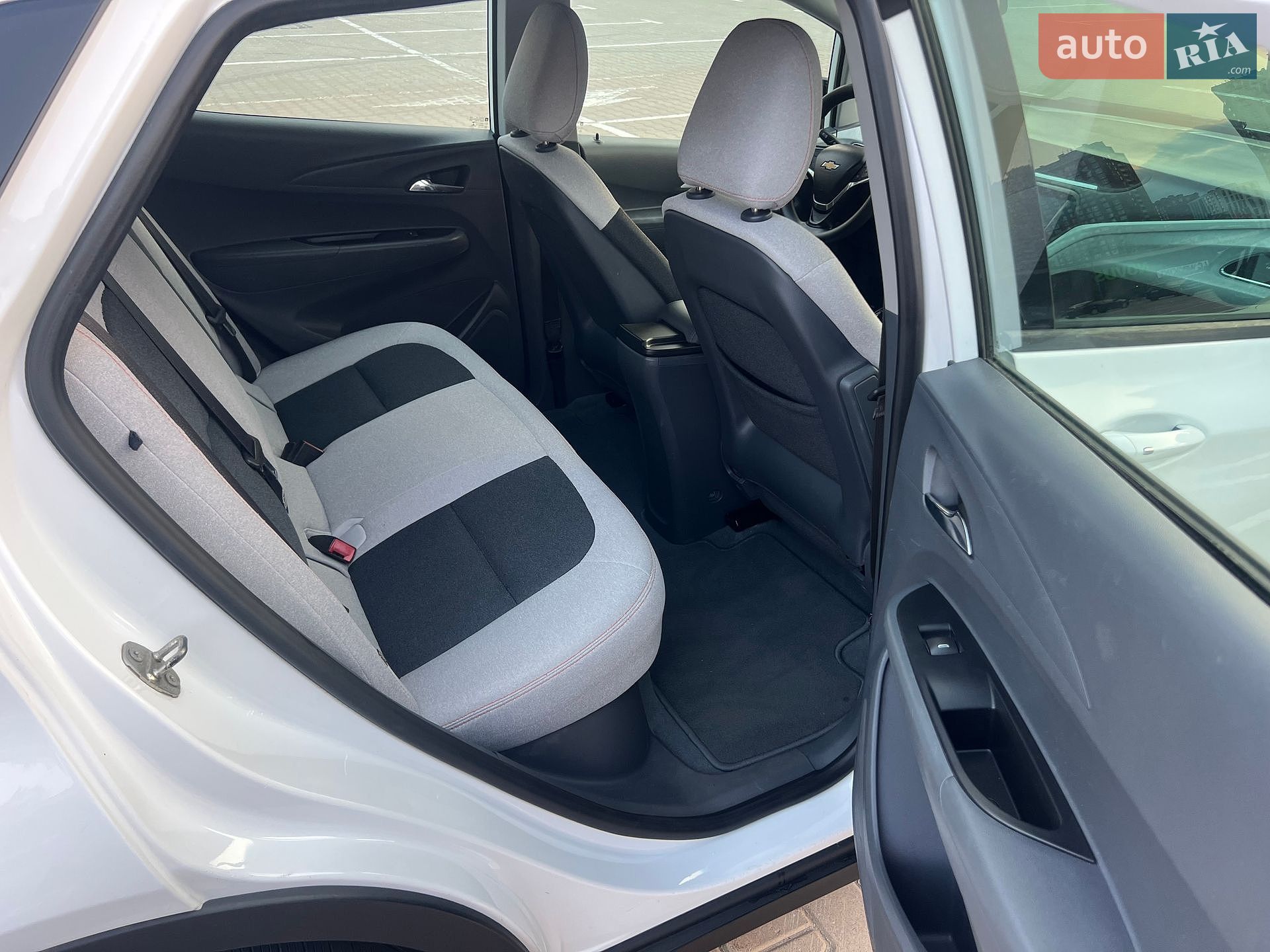 Chevrolet Bolt EV 2017 VIN 1G1FW6S09H4191357 фото оголошення 18 з 29