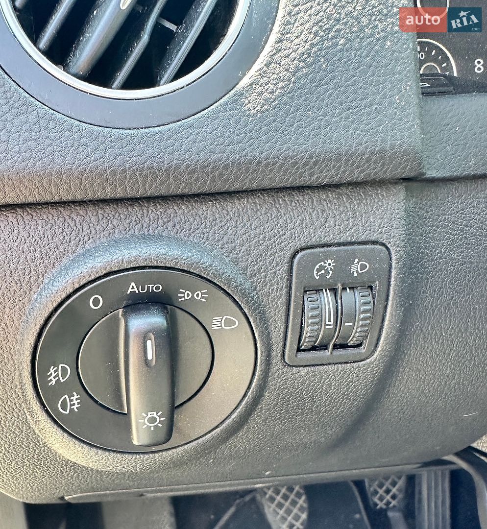 Volkswagen Golf Plus 2009 VIN WVWZZZ1KZ9W945481 фото оголошення 6 з 37