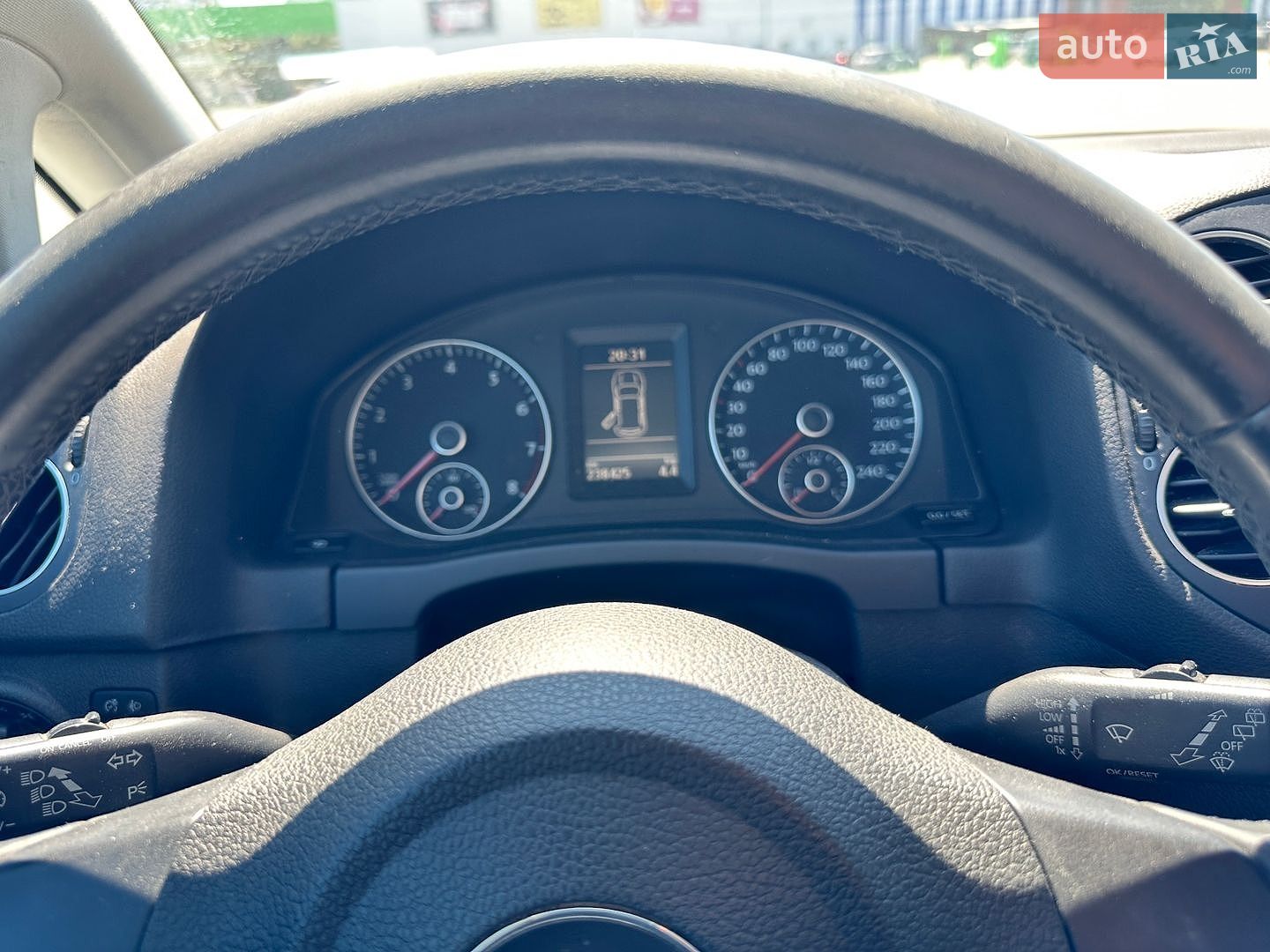 Volkswagen Golf Plus 2009 VIN WVWZZZ1KZ9W945481 фото оголошення 12 з 37