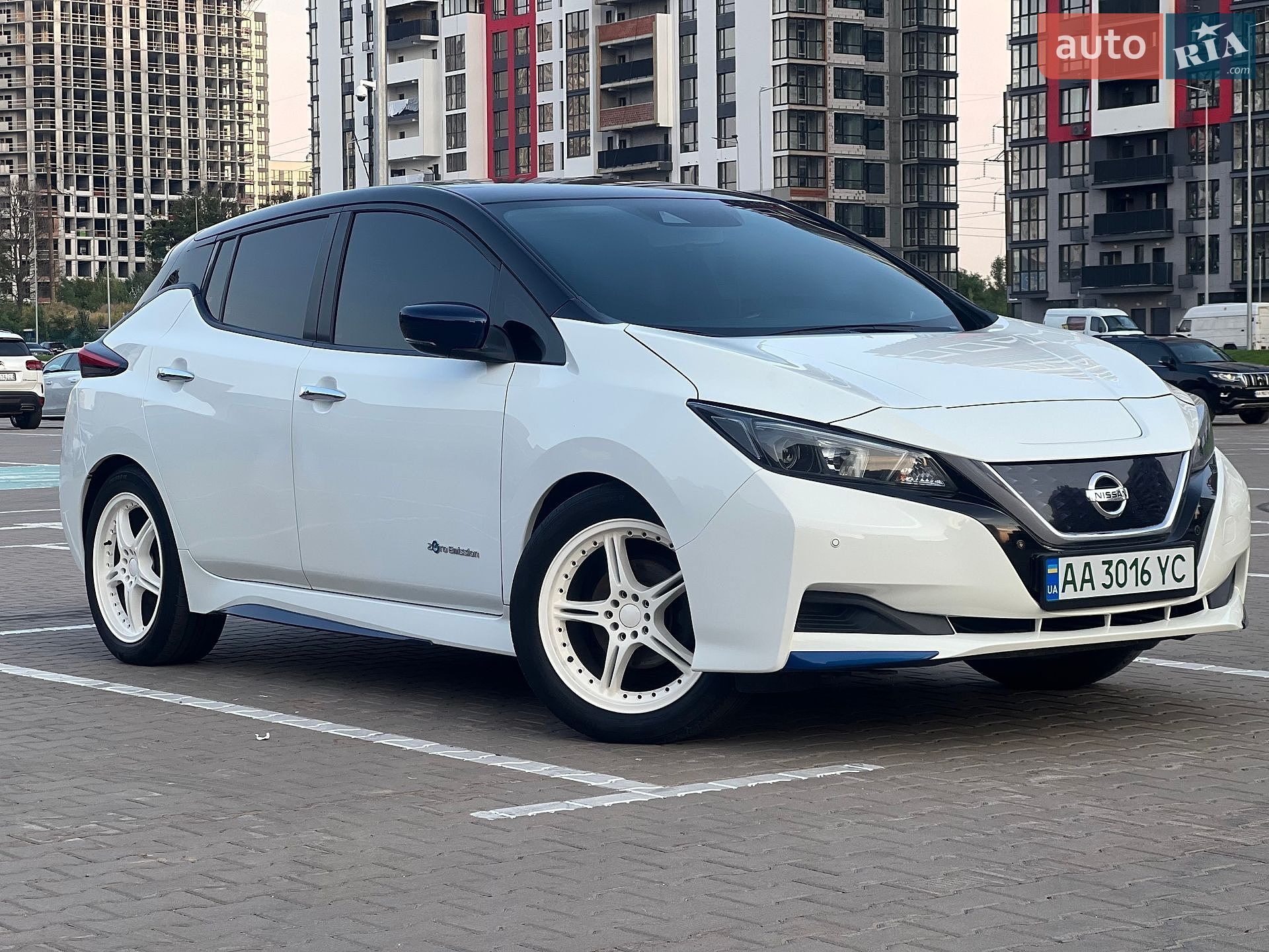 Nissan Leaf 2018 VIN SJNFAAZE1U0002545 фото оголошення 5 з 43