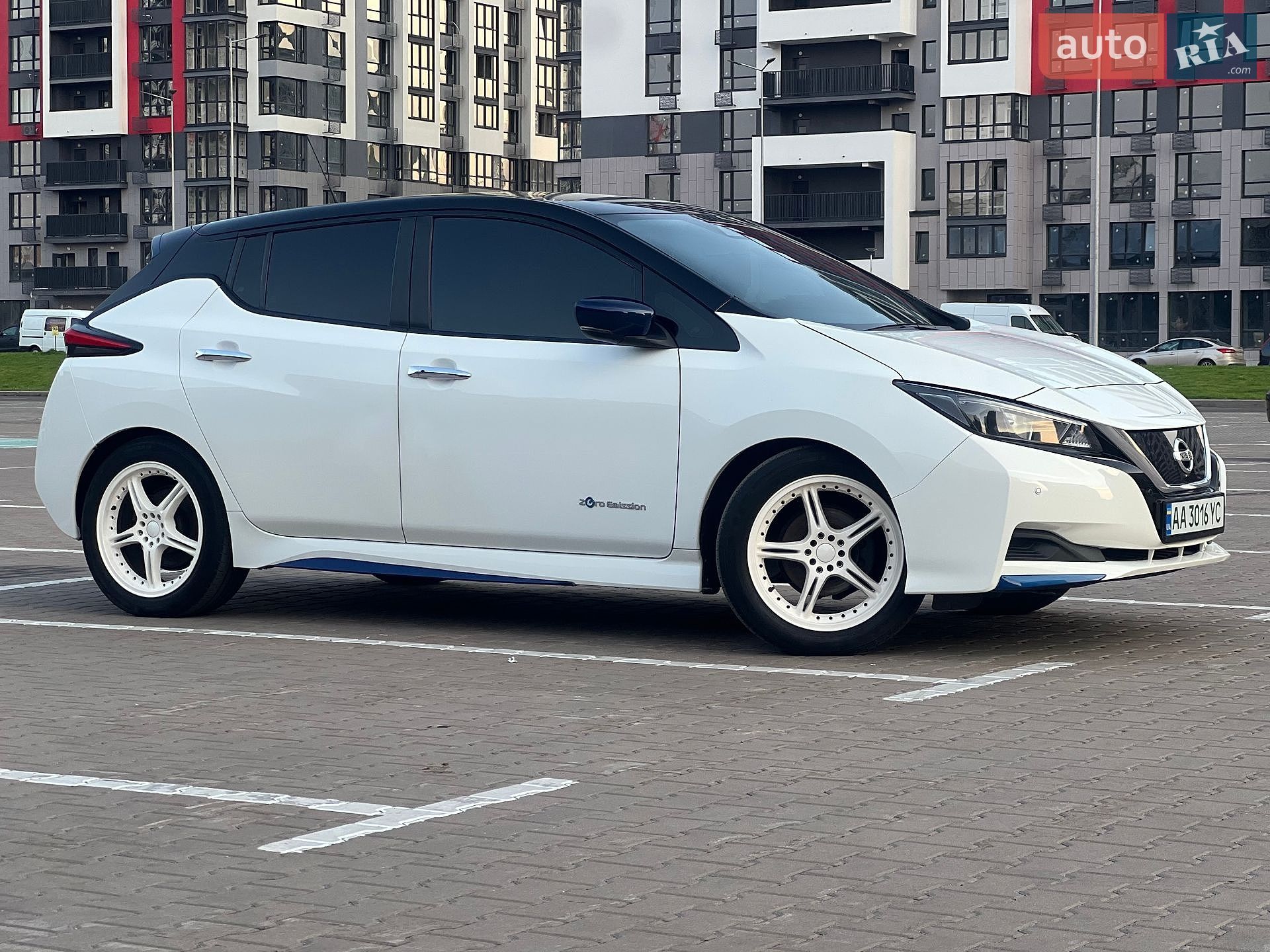 Nissan Leaf 2018 VIN SJNFAAZE1U0002545 фото оголошення 6 з 43