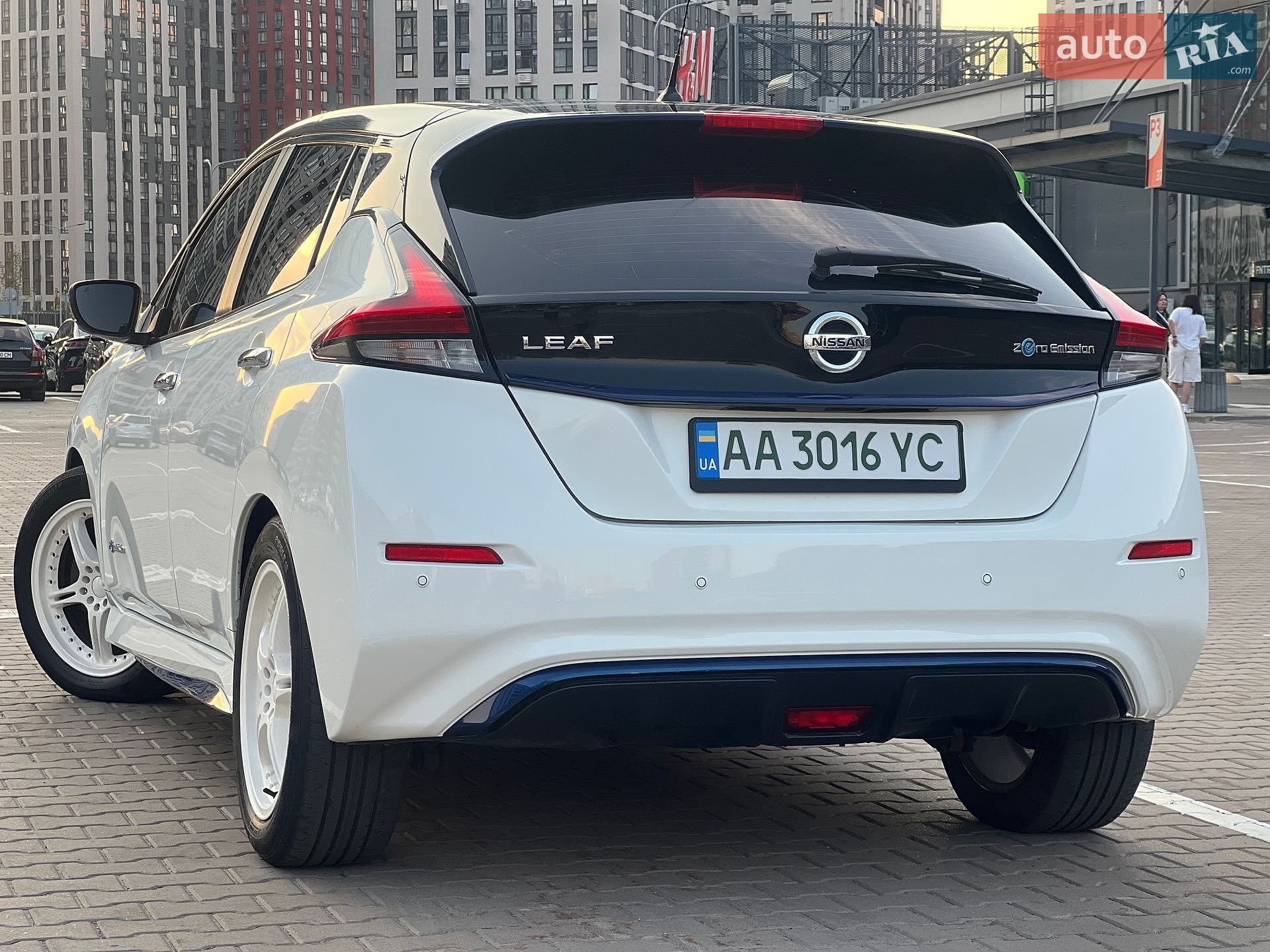 Nissan Leaf 2018 VIN SJNFAAZE1U0002545 фото оголошення 11 з 43