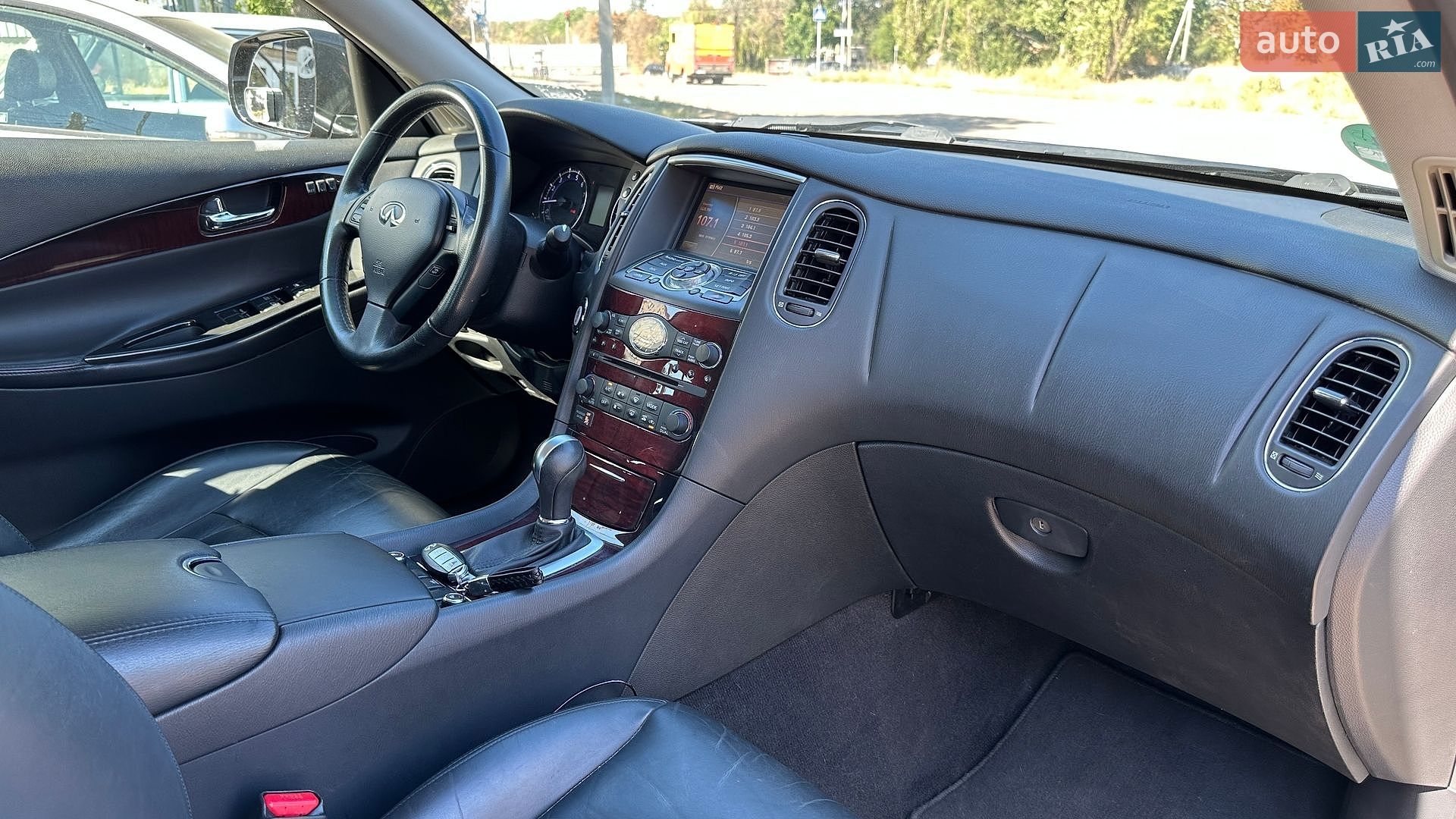 Infiniti QX50 2017 VIN JN1BJ0RR5HM413398 фото оголошення 12 з 22