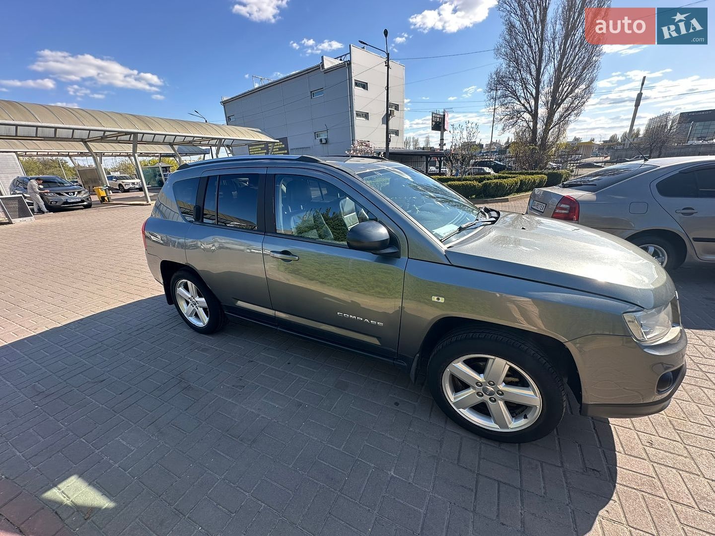 Jeep Compass 2012 VIN 1C4NJDCB2CD705614 фото оголошення 2 з 22