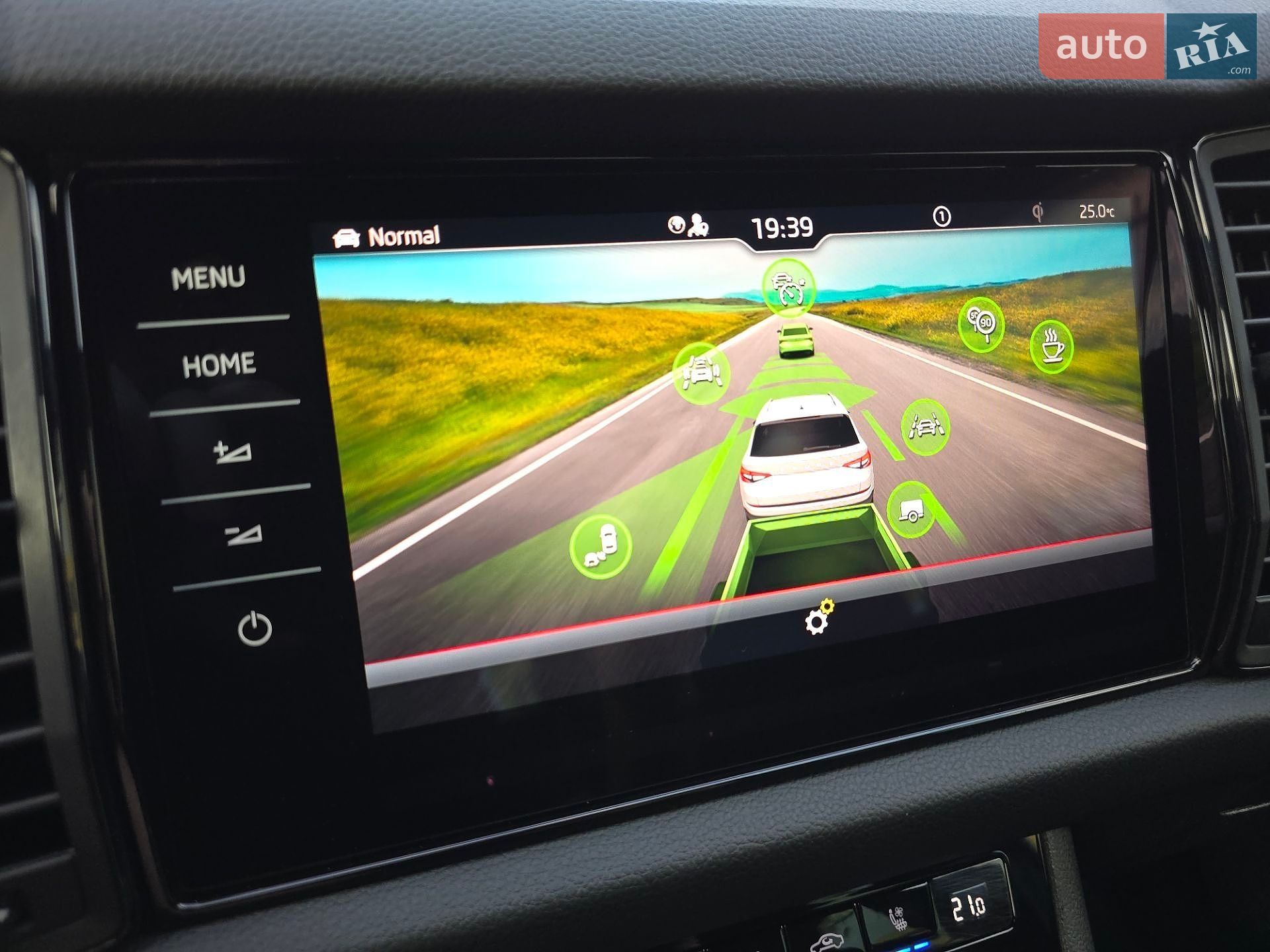 Skoda Kodiaq 2021 VIN TMBLN7NS0M8052110 фото оголошення 46 з 62