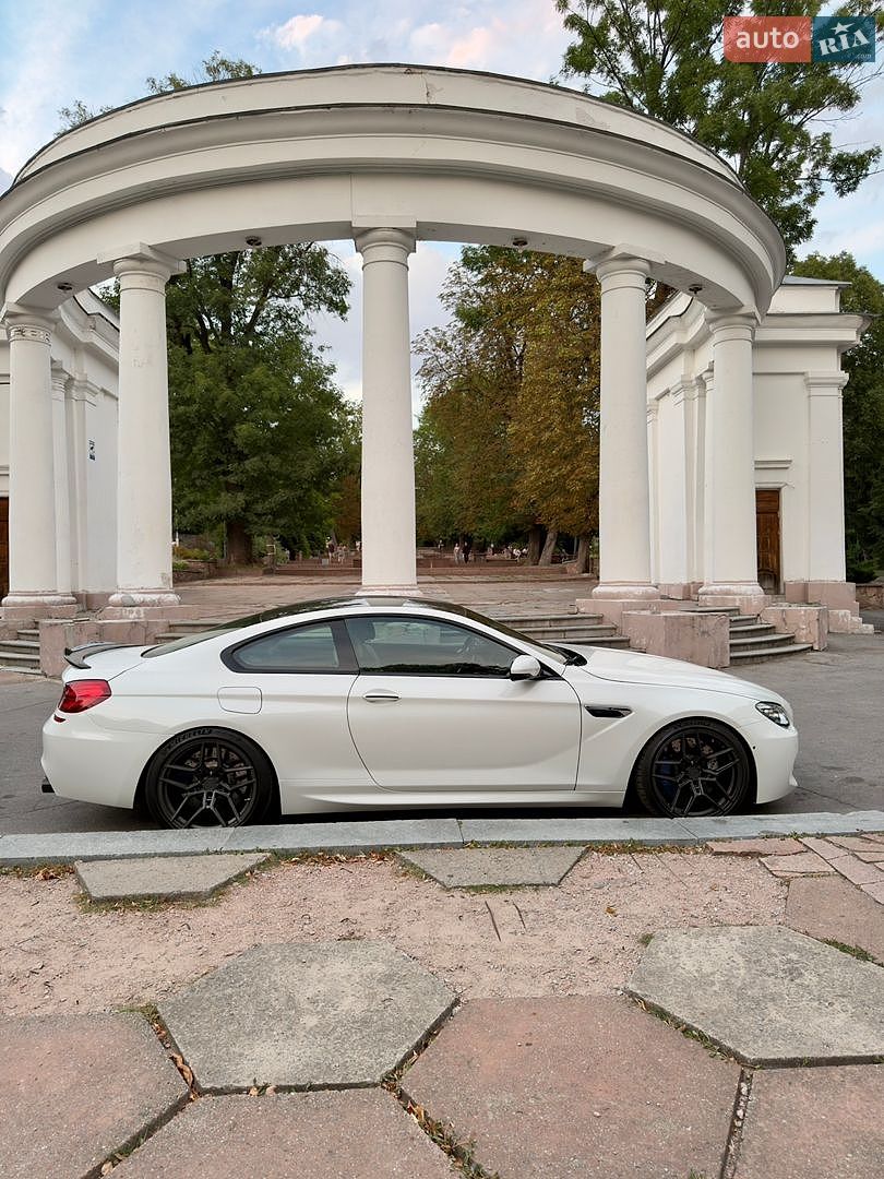 BMW M6 2013 VIN WBSLX9C58DC968722 фото оголошення 25 з 32