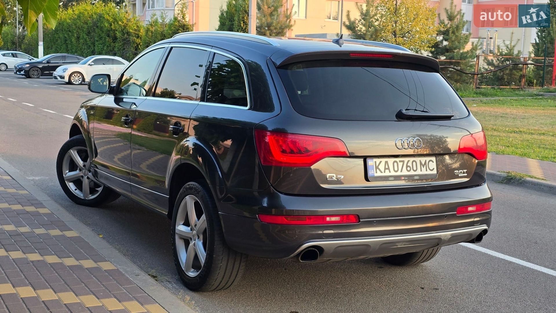 Audi Q7 2014 VIN WA1DGAFE3ED019206 фото оголошення 10 з 52