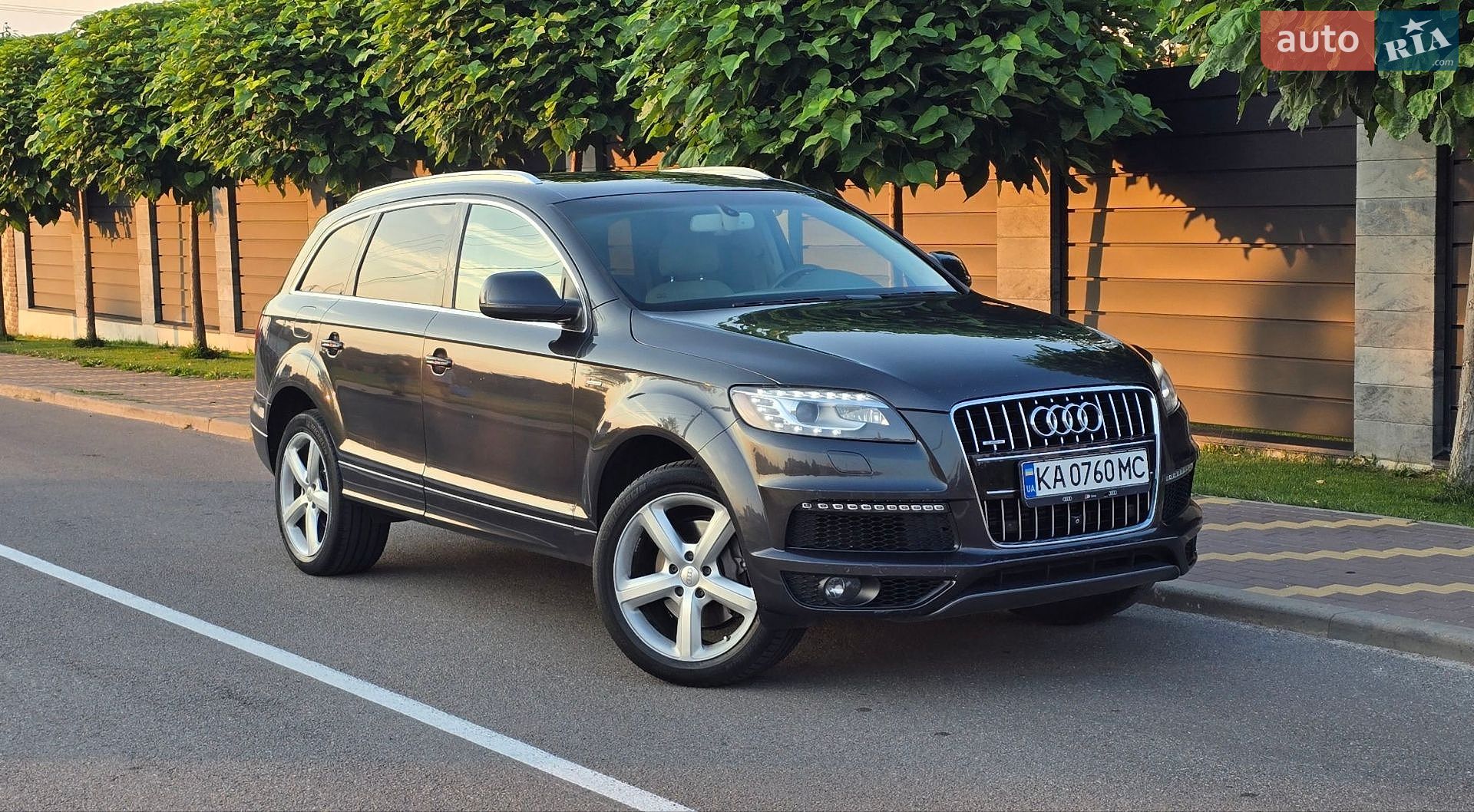 Audi Q7 2014 VIN WA1DGAFE3ED019206 фото оголошення 6 з 52