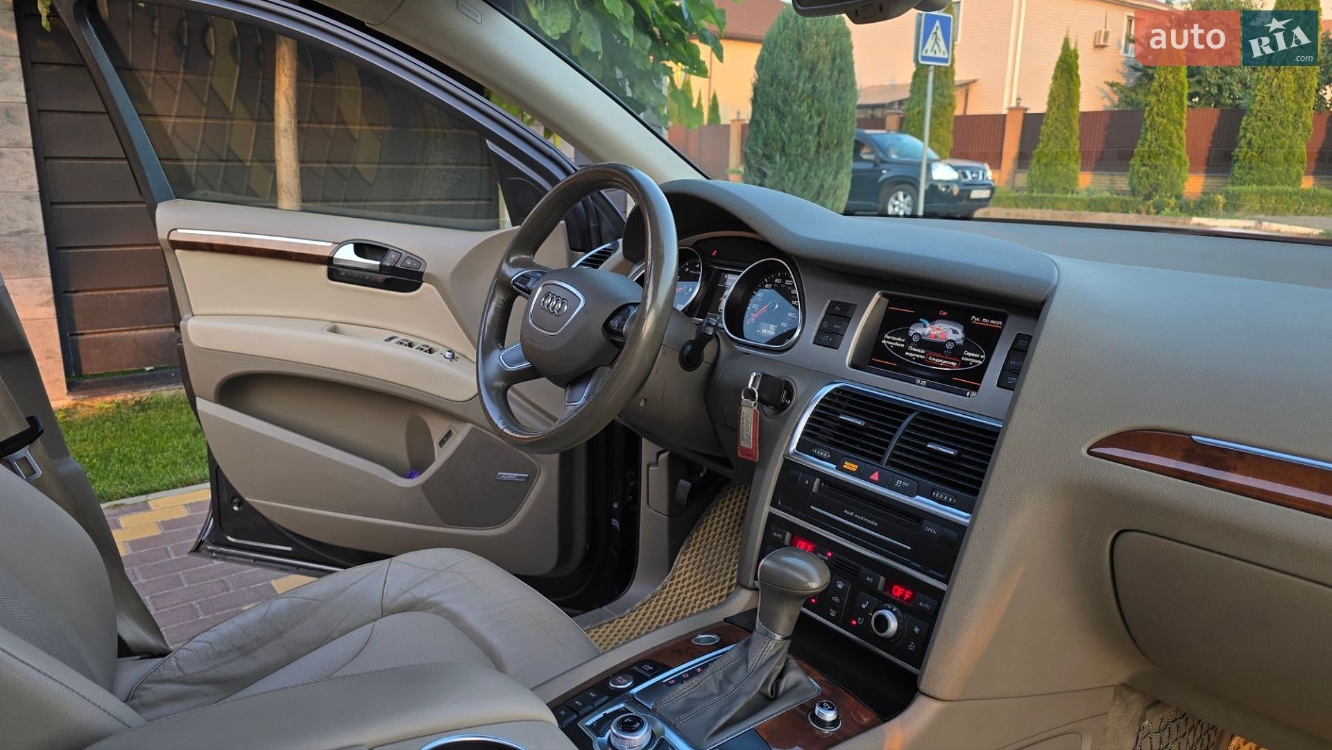 Audi Q7 2014 VIN WA1DGAFE3ED019206 фото оголошення 19 з 52