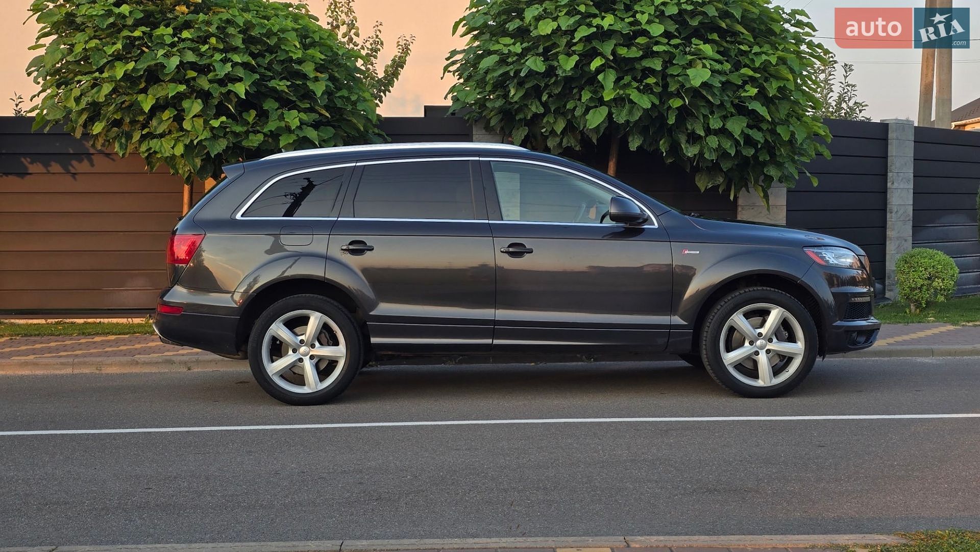 Audi Q7 2014 VIN WA1DGAFE3ED019206 фото оголошення 17 з 52