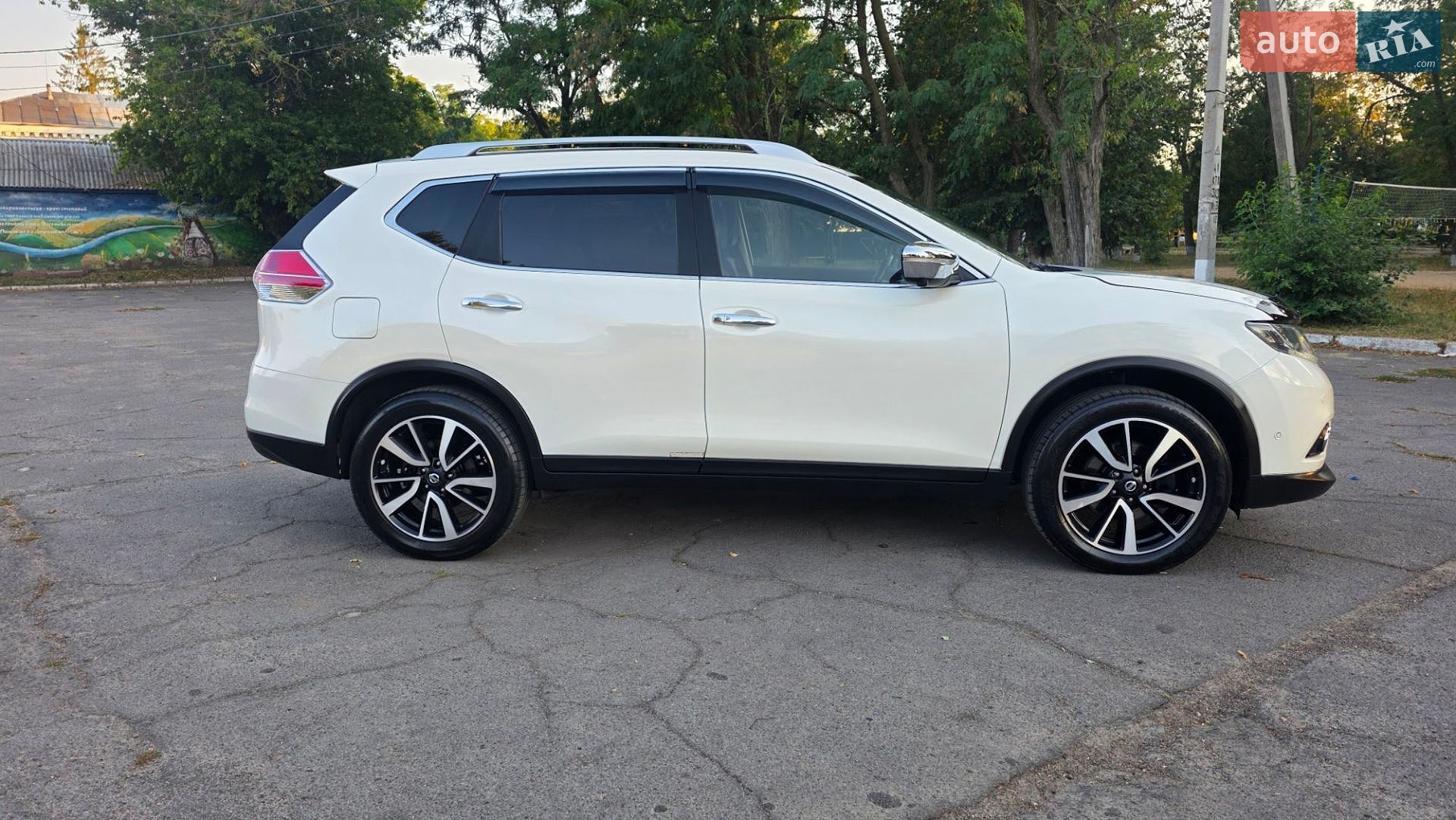 Nissan X-Trail 2016 VIN JN1JCAT32U0014250 фото оголошення 5 з 8