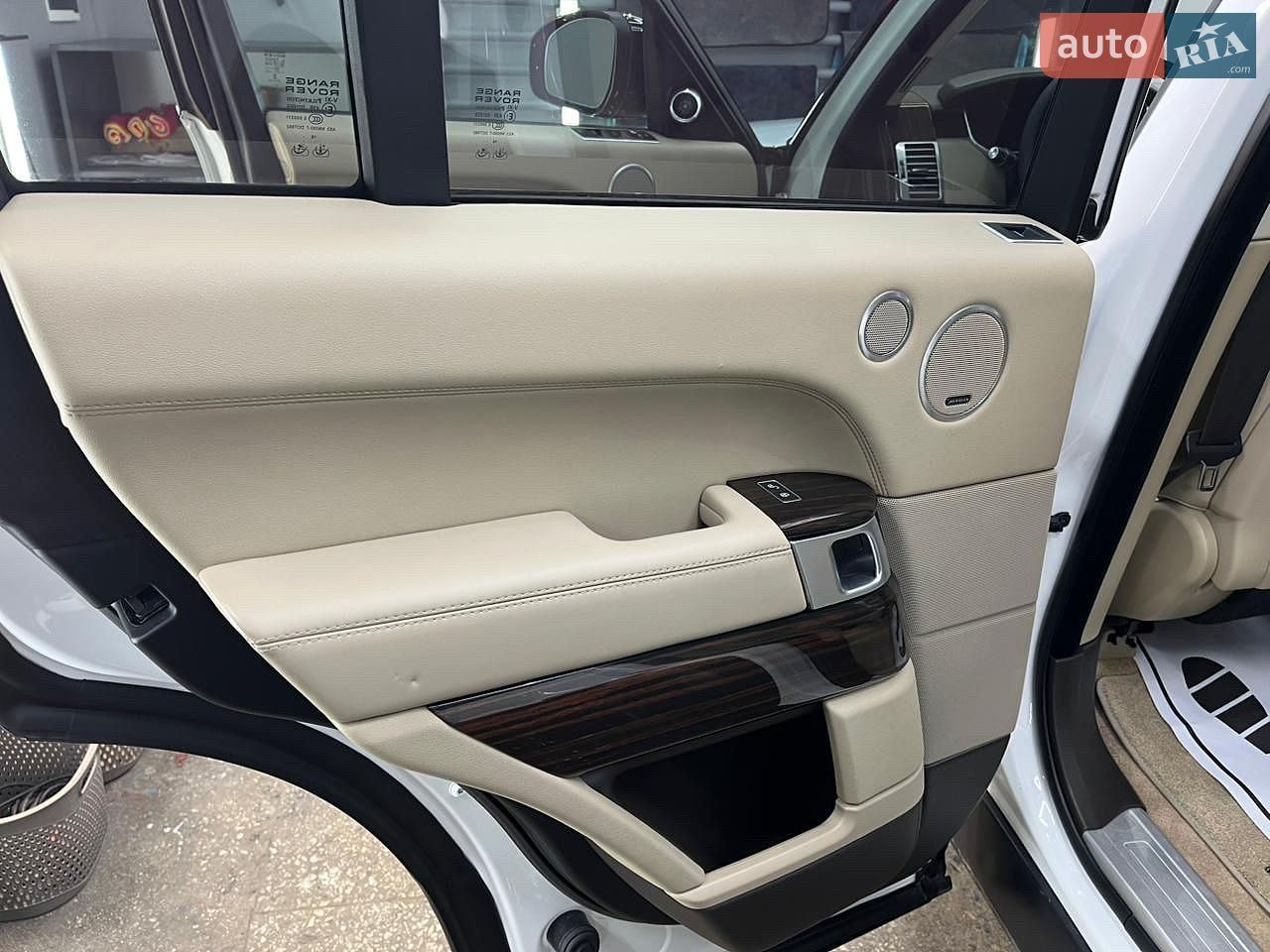 Land Rover Range Rover 2016 VIN SALGS2FK4HA330428 фото оголошення 16 з 18