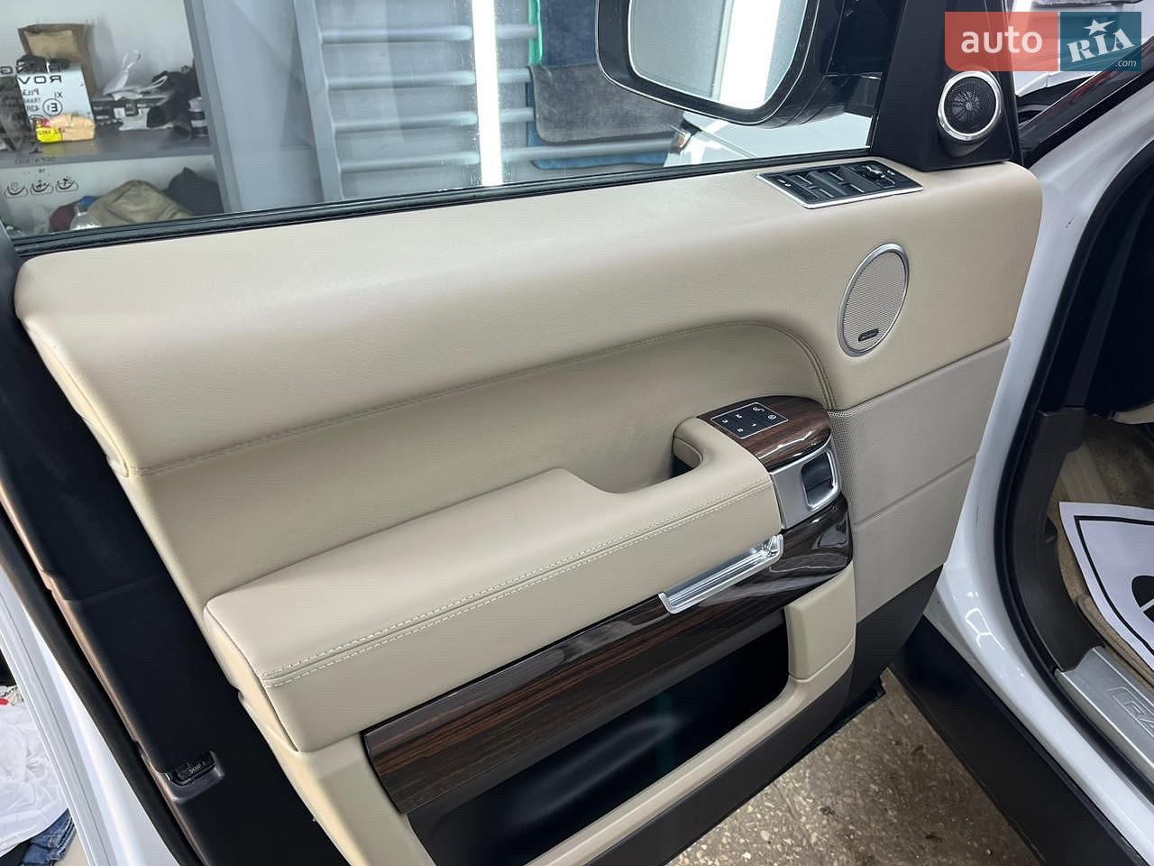 Land Rover Range Rover 2016 VIN SALGS2FK4HA330428 фото оголошення 15 з 18