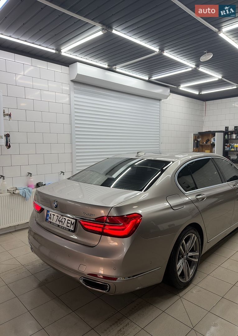 BMW 7 Series 2016 VIN WBA7E2C55GG547704 фото оголошення 4 з 20