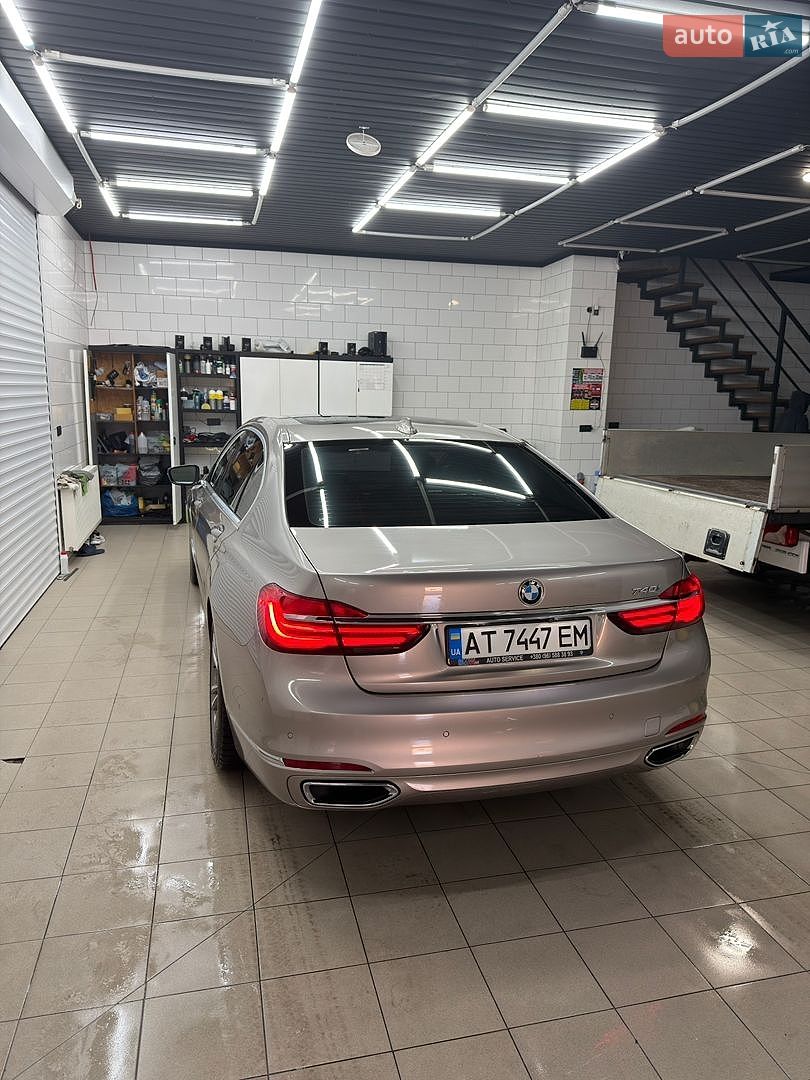 BMW 7 Series 2016 VIN WBA7E2C55GG547704 фото оголошення 6 з 20
