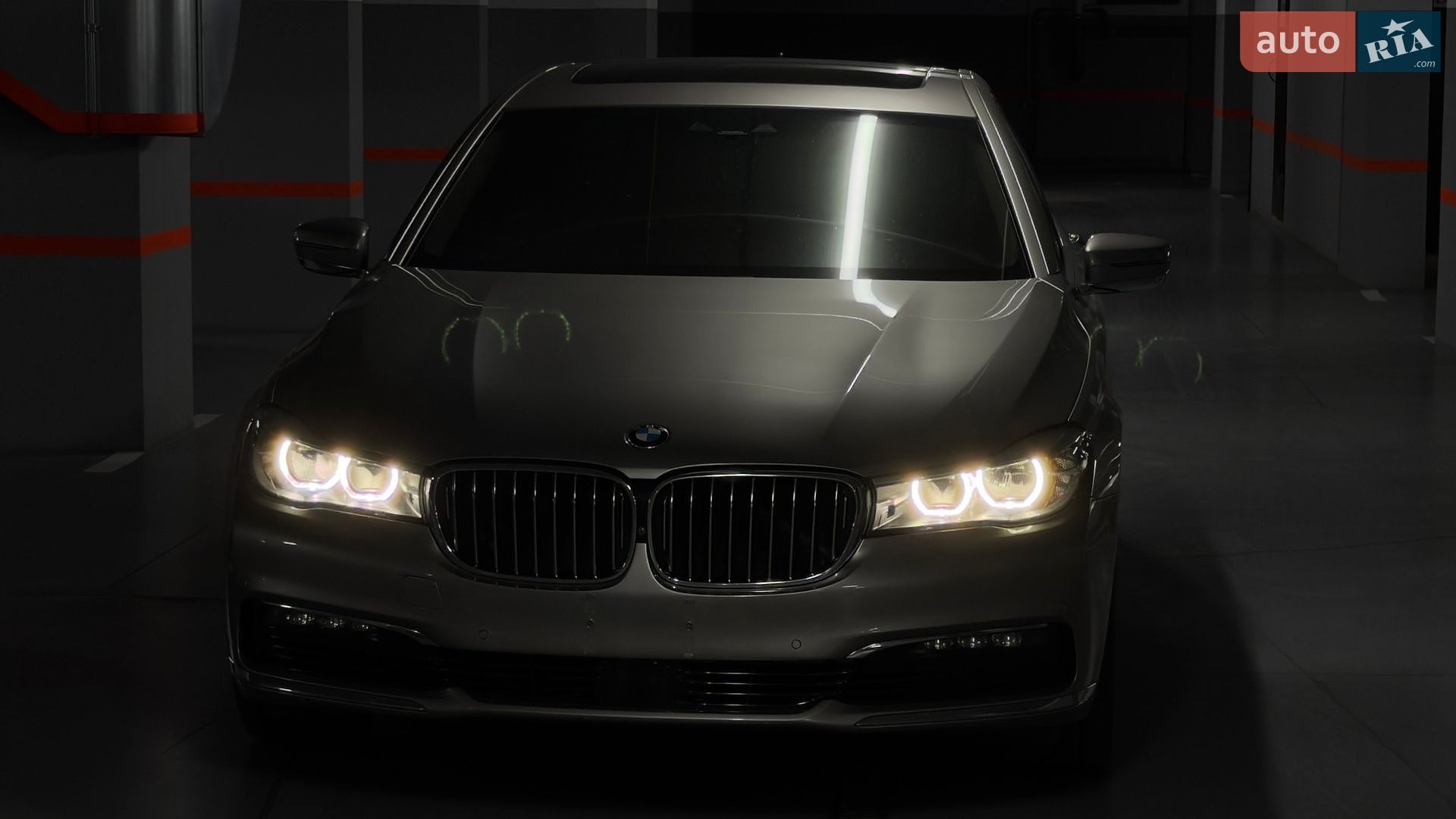 BMW 7 Series 2016 VIN WBA7E2C55GG547704 фото оголошення 16 з 20