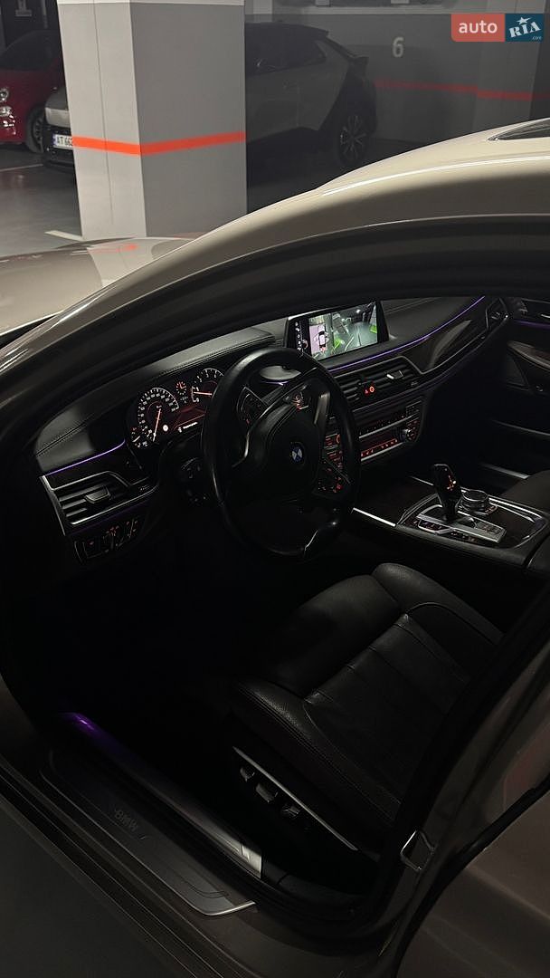 BMW 7 Series 2016 VIN WBA7E2C55GG547704 фото оголошення 19 з 20