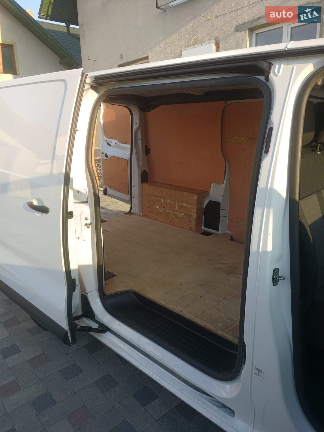 Citroen Jumpy 2016 VIN VF7VBBHXHGZ079921 фото оголошення 10 з 11