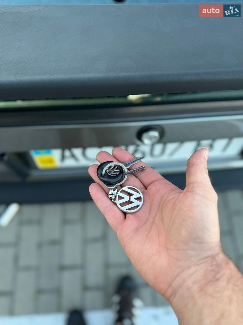 Volkswagen Scirocco 1987 VIN WVWZZZ53ZHK000399 фото оголошення 30 з 59