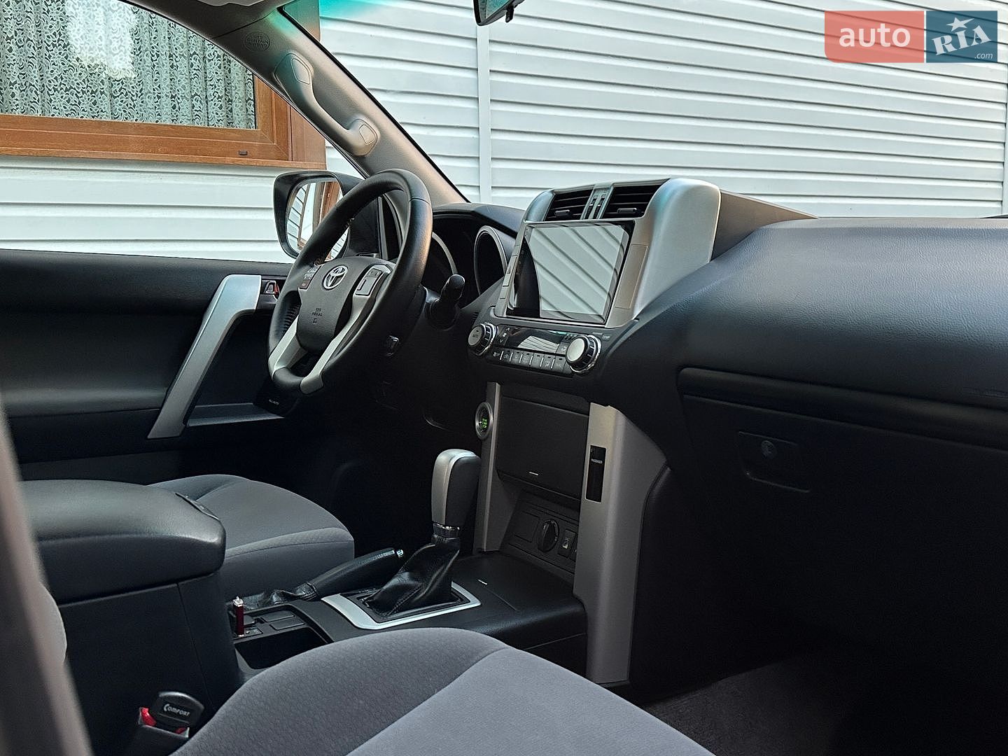 Toyota Land Cruiser Prado 2010 VIN JTEBH3FJ60K022801 фото оголошення 28 з 46