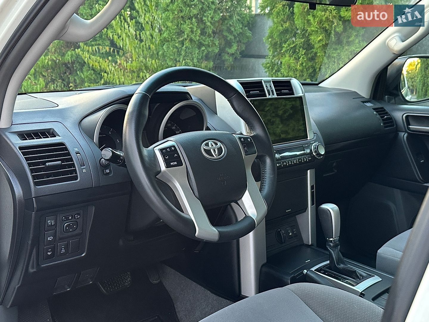 Toyota Land Cruiser Prado 2010 VIN JTEBH3FJ60K022801 фото оголошення 44 з 46
