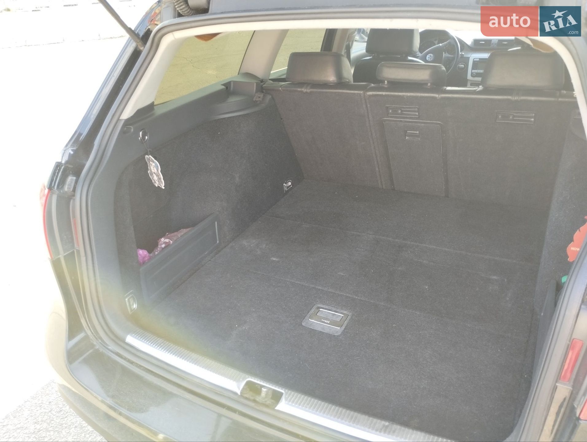Volkswagen Passat 2005 VIN WVWZZZ3CZ6E152747 фото оголошення 11 з 35