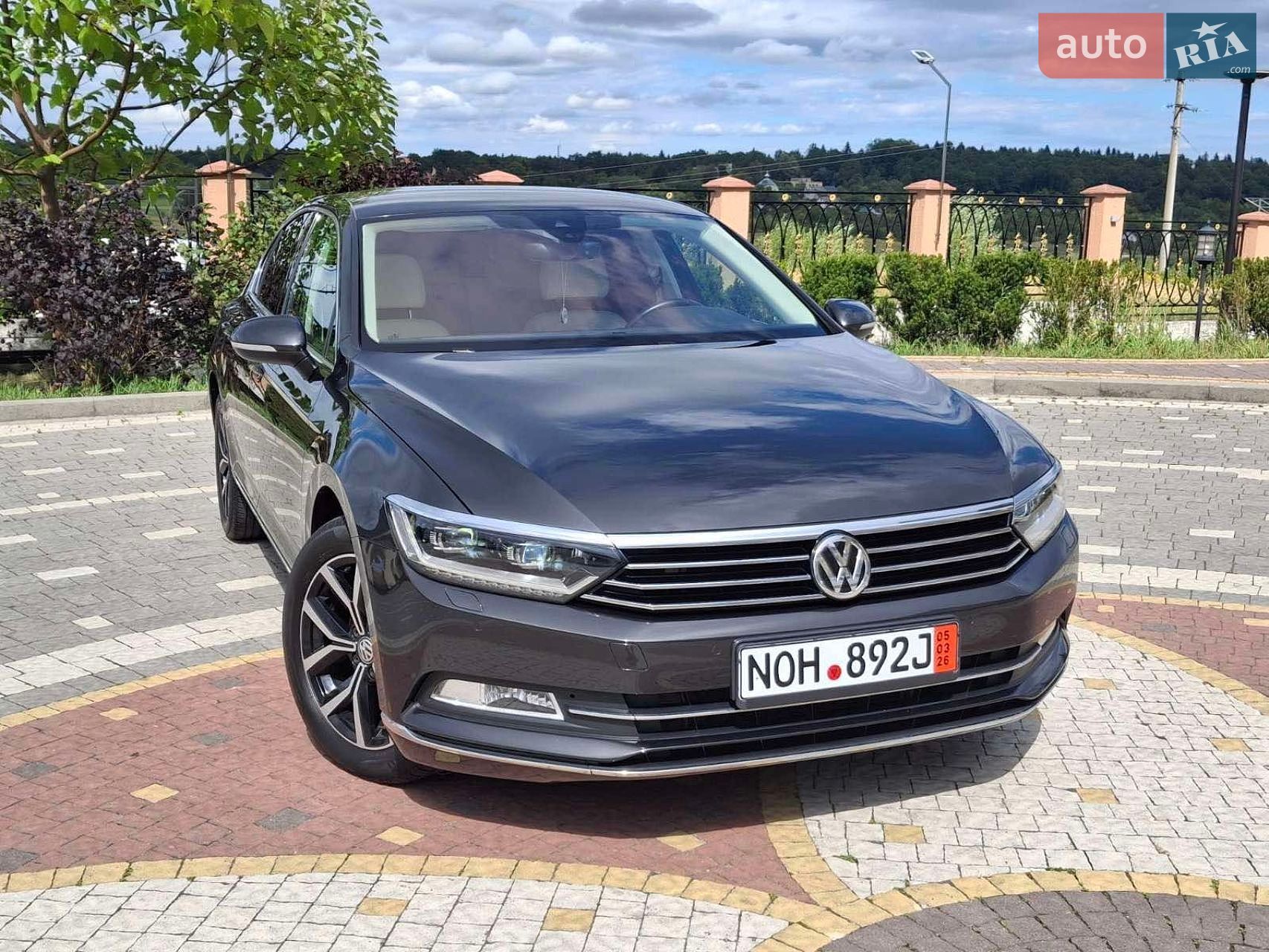 Volkswagen Passat 2018 VIN WVWZZZ3CZJE210663 фото оголошення 19 з 30