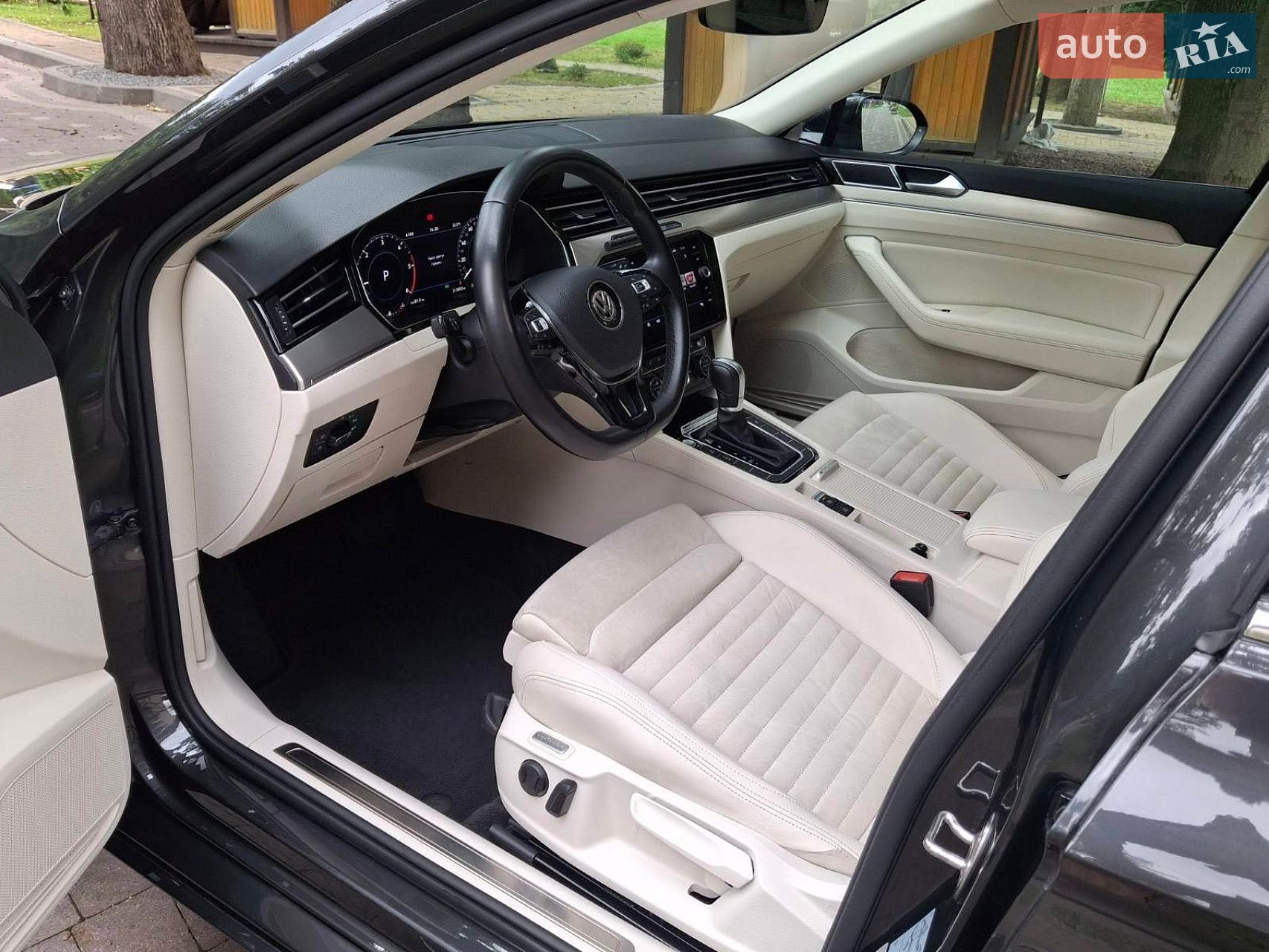 Volkswagen Passat 2018 VIN WVWZZZ3CZJE210663 фото оголошення 22 з 30