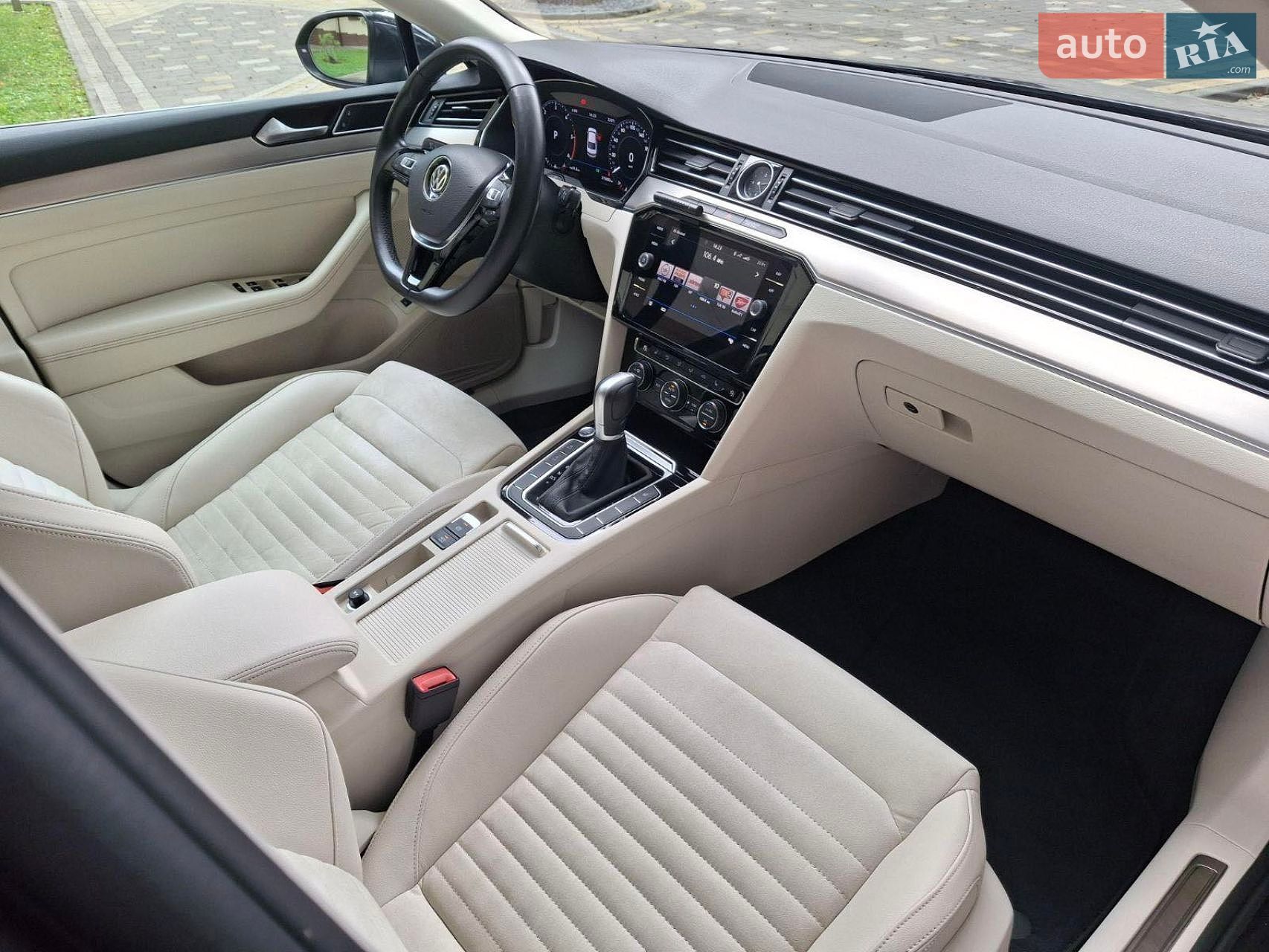 Volkswagen Passat 2018 VIN WVWZZZ3CZJE210663 фото оголошення 29 з 30