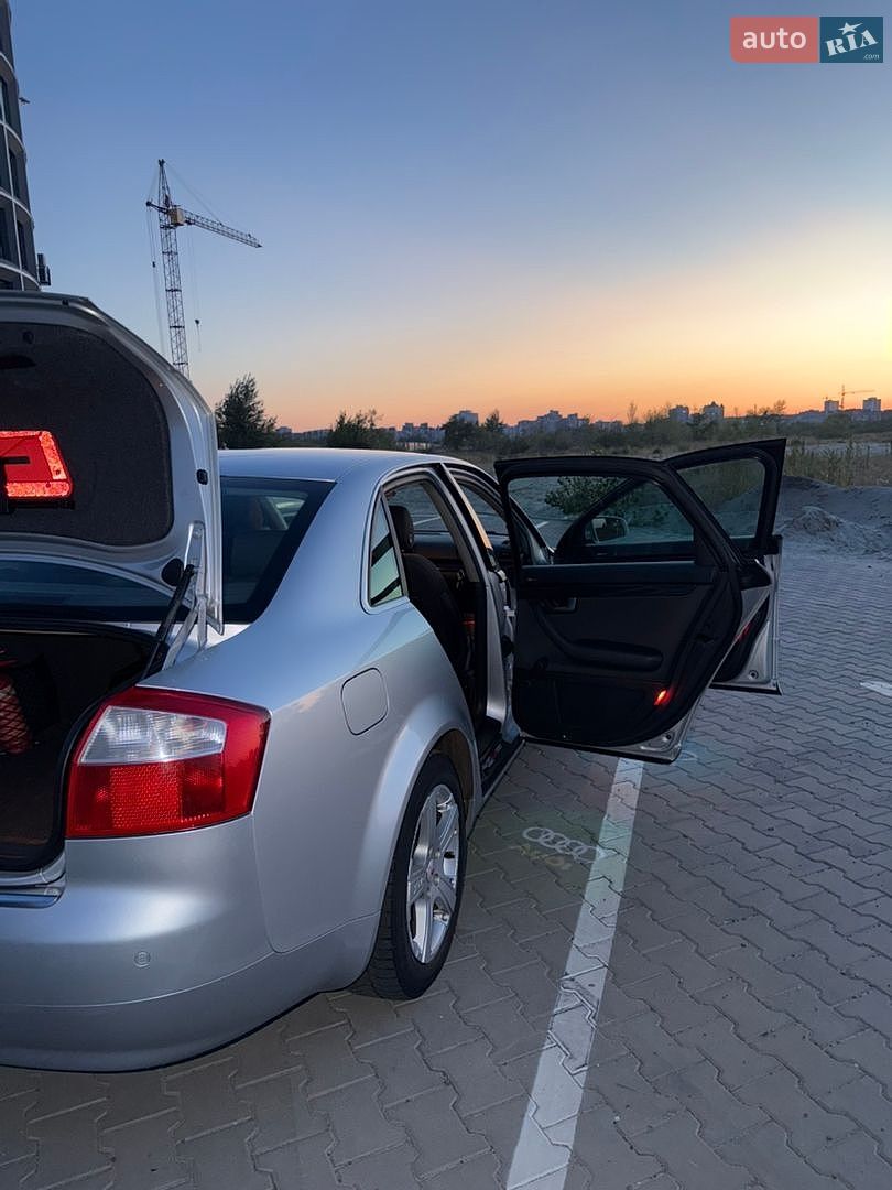 Audi A4 2004 VIN WAUZZZ8E65A004702 фото оголошення 5 з 30