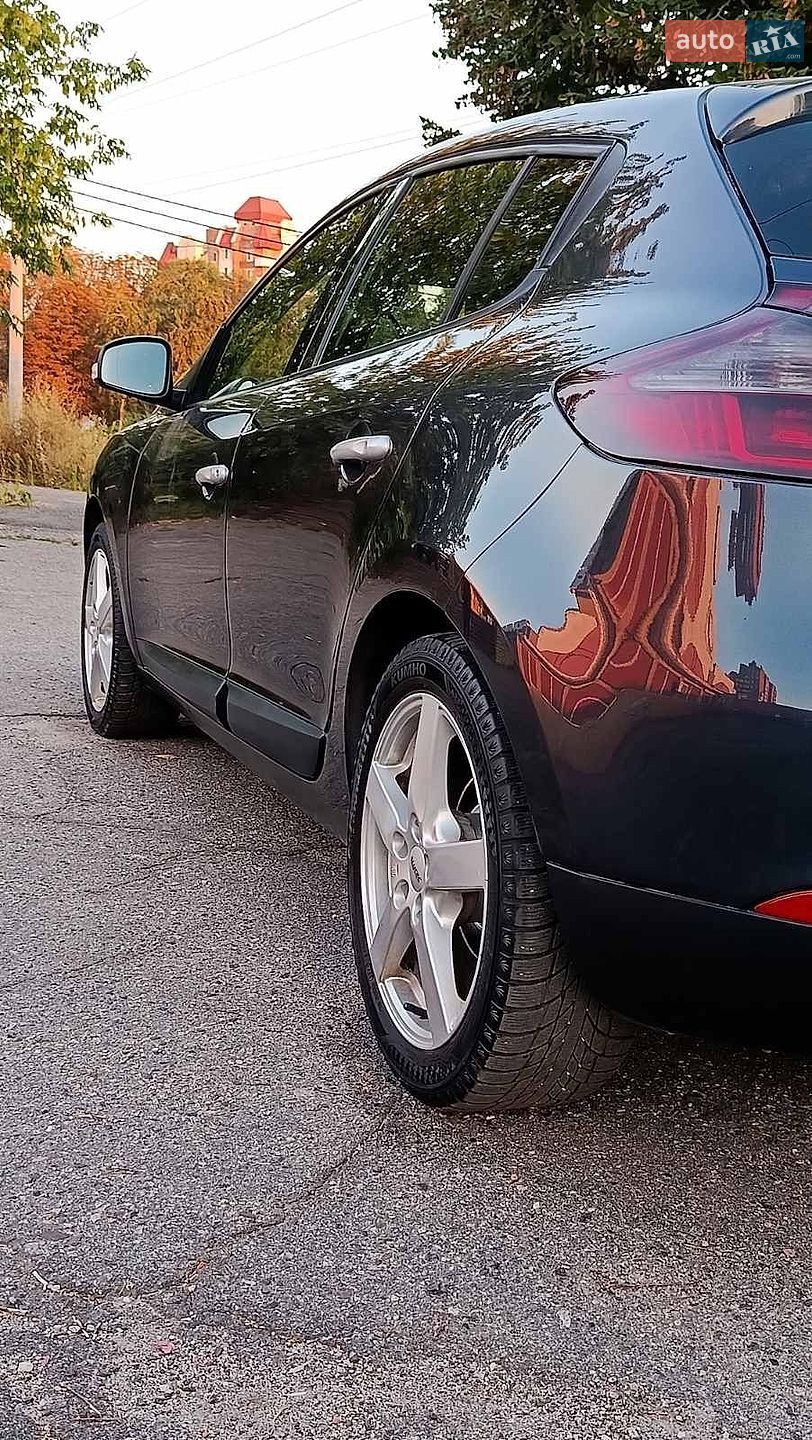 Renault Megane 2011 VIN VF1BZ1U0644832239 фото оголошення 8 з 35