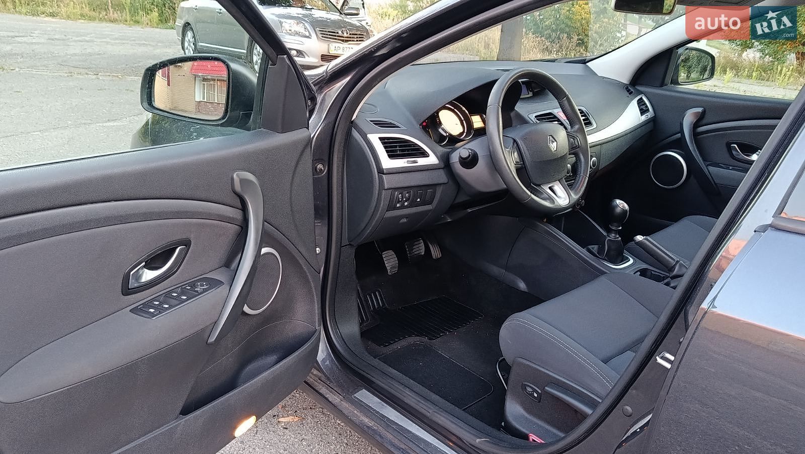 Renault Megane 2011 VIN VF1BZ1U0644832239 фото оголошення 17 з 35