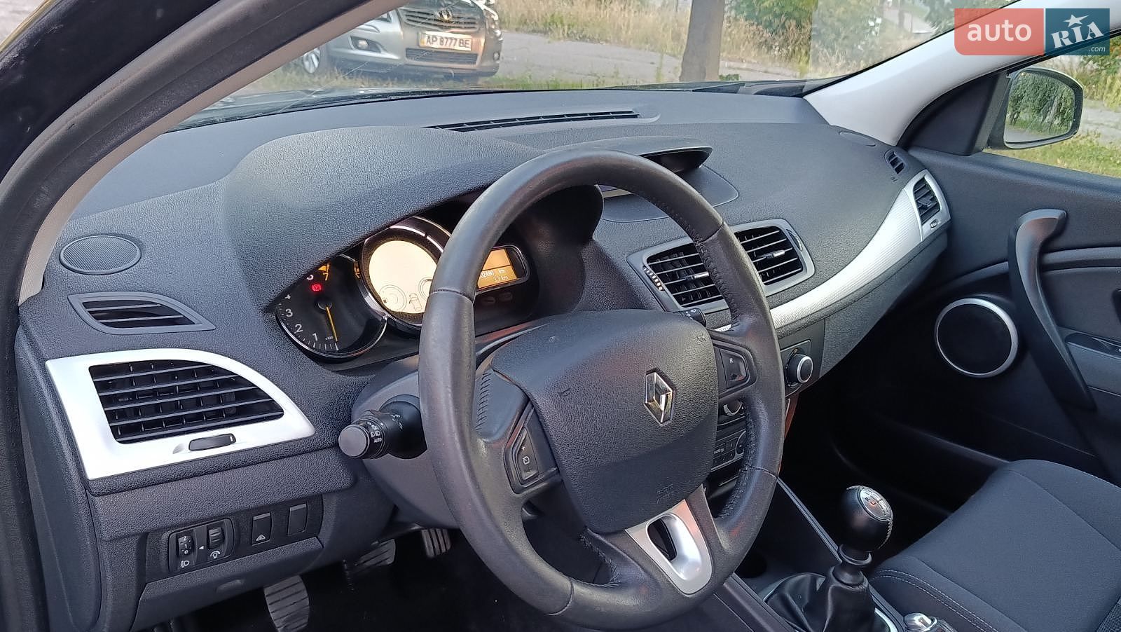 Renault Megane 2011 VIN VF1BZ1U0644832239 фото оголошення 18 з 35