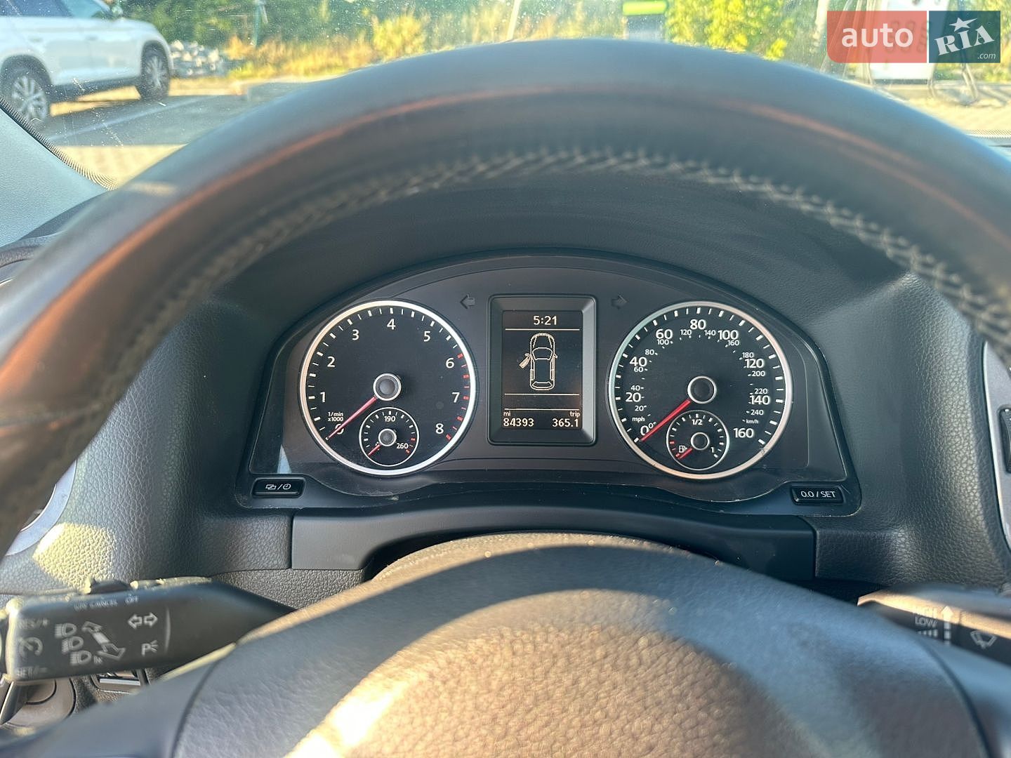 Volkswagen Tiguan 2017 VIN WVGRV7AX2HK002230 фото оголошення 11 з 15