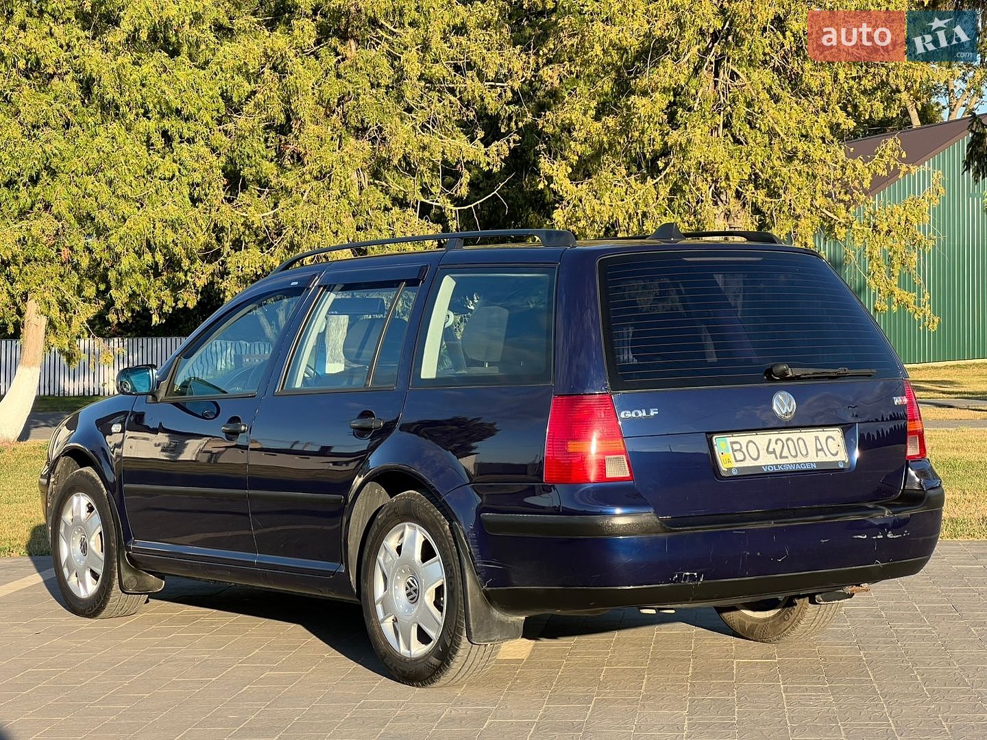 Volkswagen Golf 2001 VIN WVWZZZ1JZ1W366441 фото оголошення 12 з 36