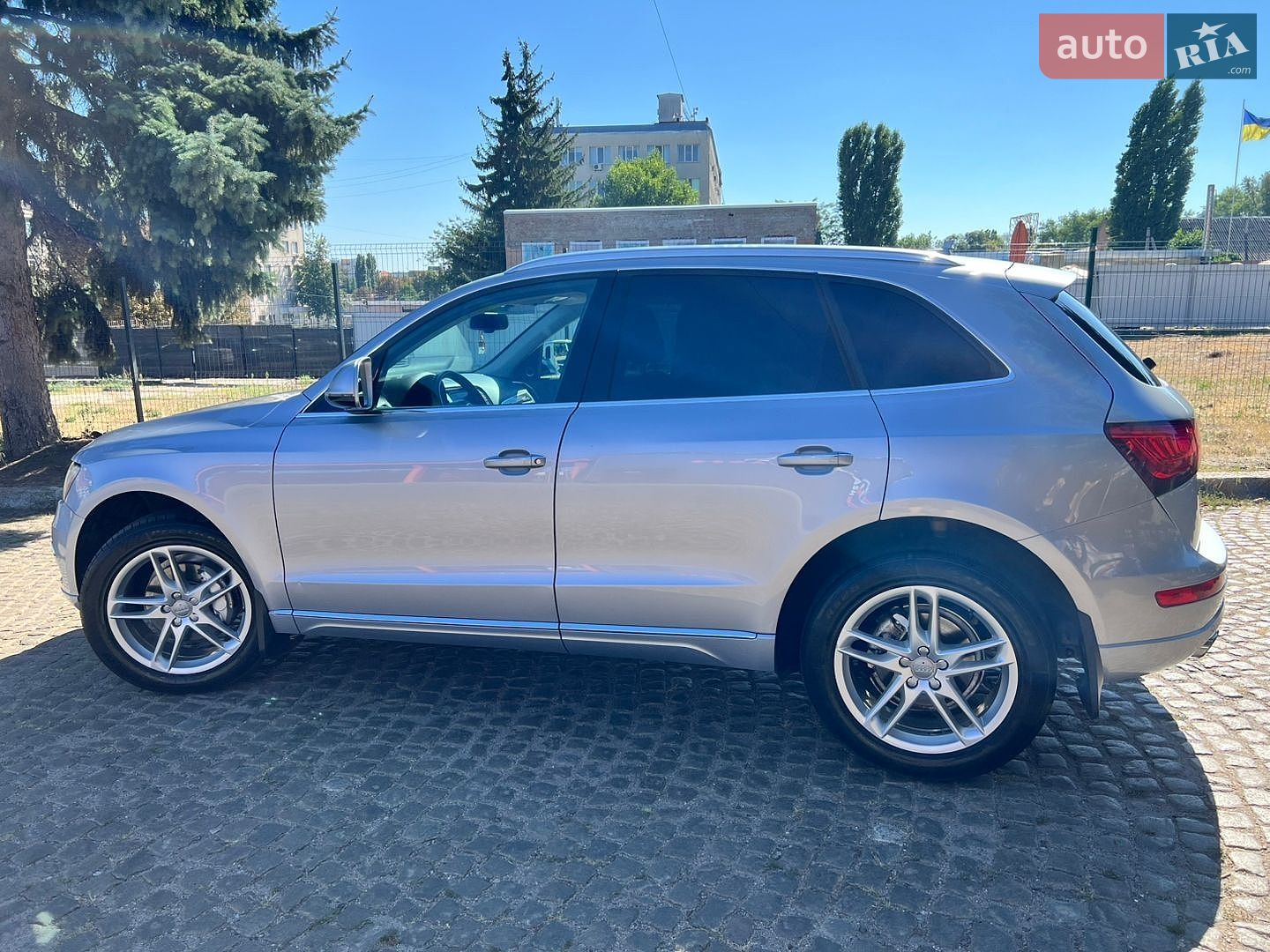 Audi Q5 2015 VIN WA1L2AFP0GA030177 фото оголошення 9 з 16
