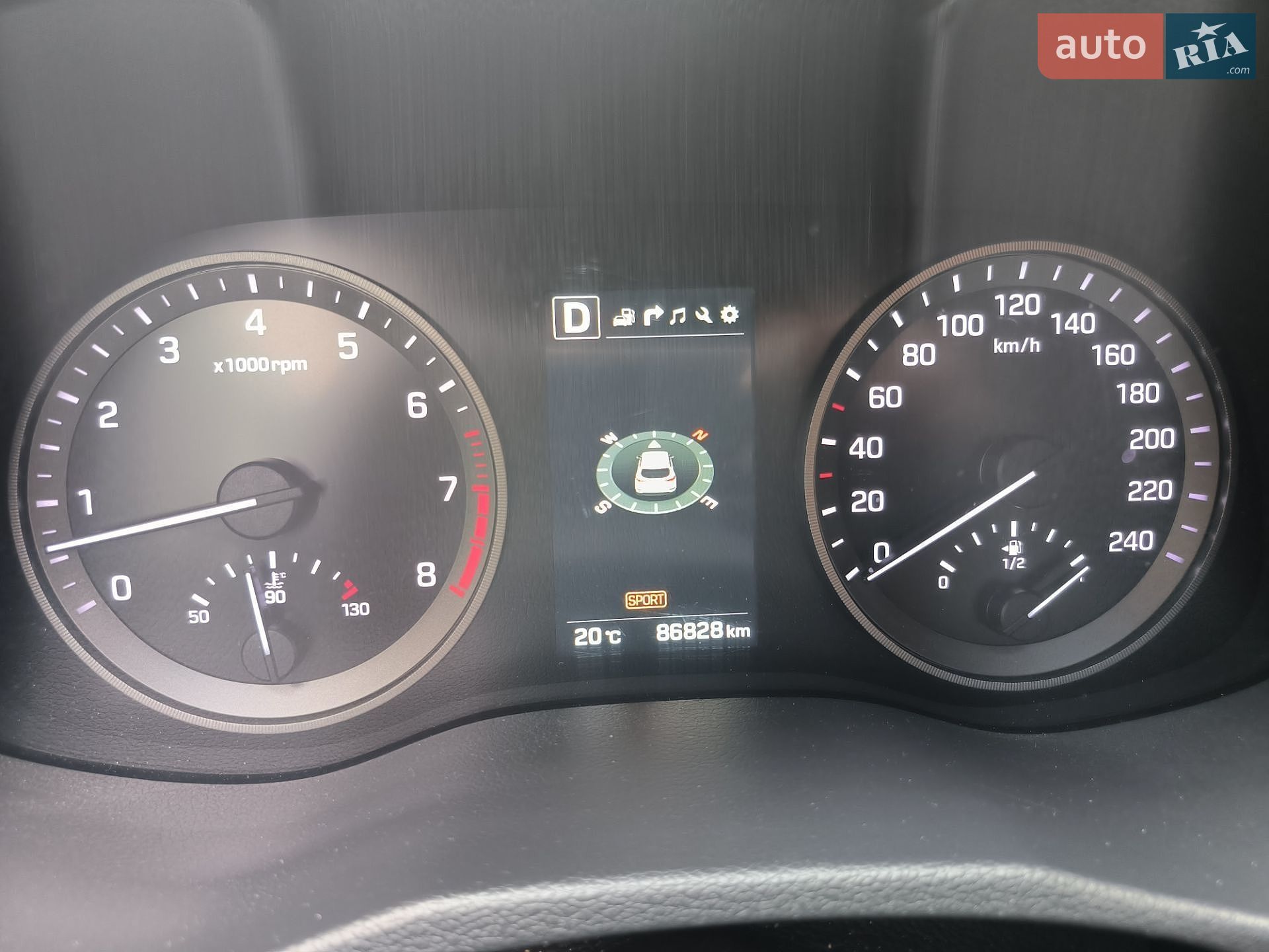 Hyundai Tucson 2016 VIN TMAJ3813DHJ284284 фото оголошення 10 з 24
