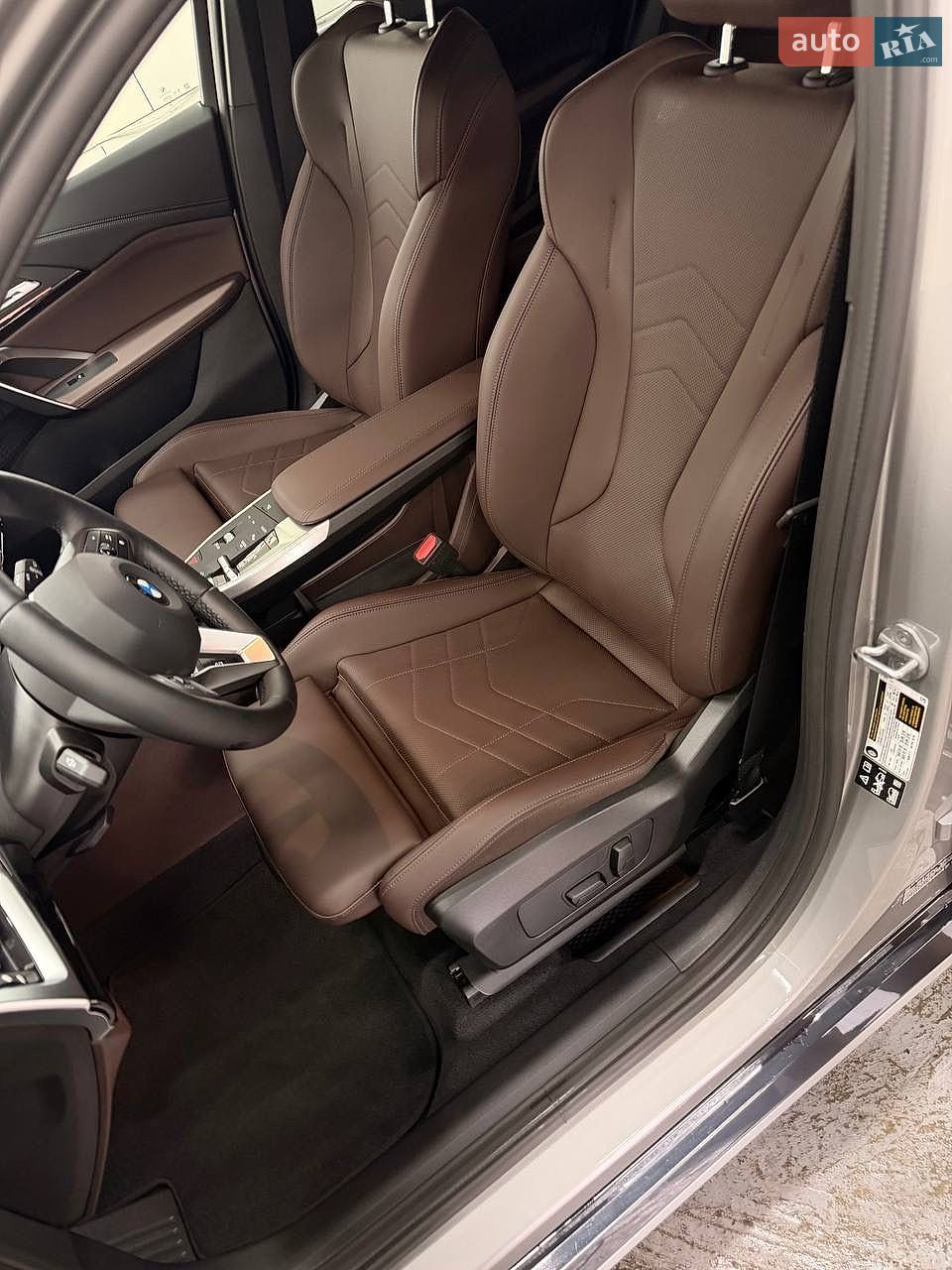 BMW X1 2025 VIN WBX73EF04S5379572 фото оголошення 2 з 3