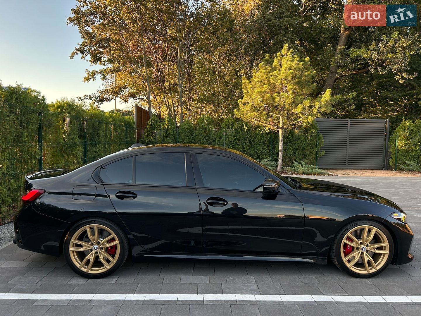 BMW 3 Series 2023 VIN 3MW49FS03R8D87232 фото оголошення 3 з 51