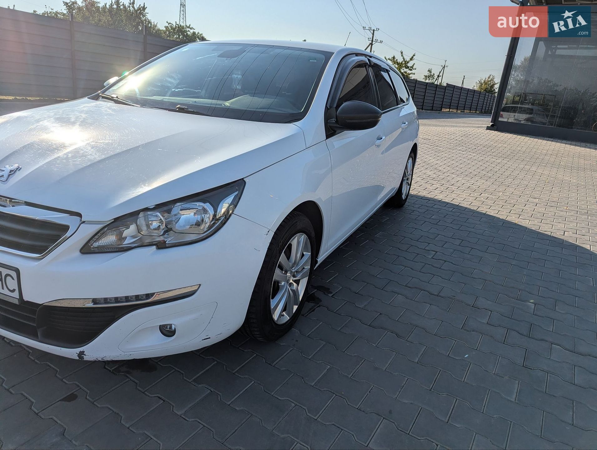 Peugeot 308 2017 VIN VF3LCBHYBHS043003 фото оголошення 17 з 22