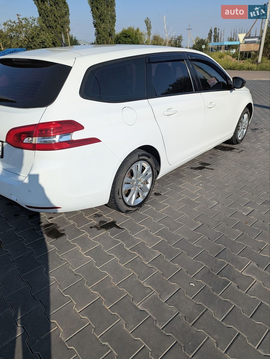 Peugeot 308 2017 VIN VF3LCBHYBHS043003 фото оголошення 18 з 22