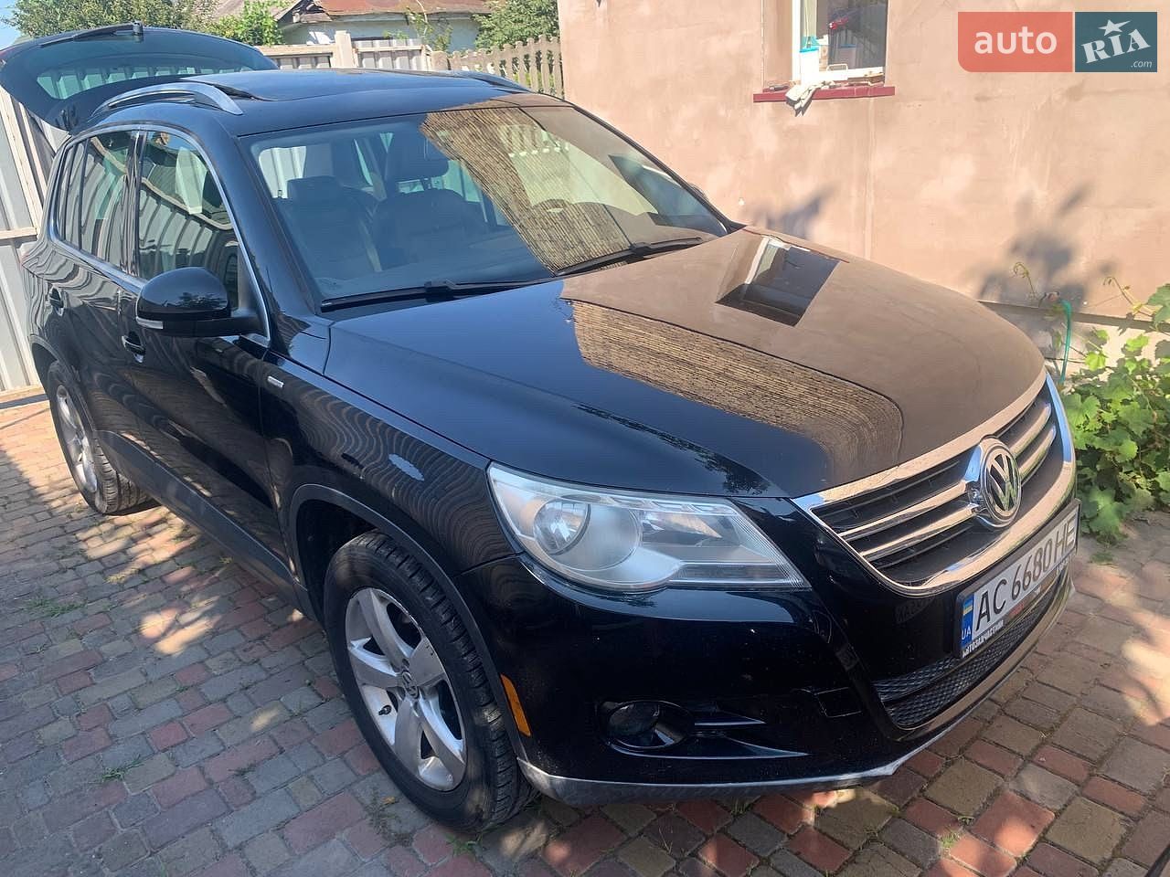 Volkswagen Tiguan 2009 VIN WVGBV7AX7AW516008 фото оголошення 2 з 23