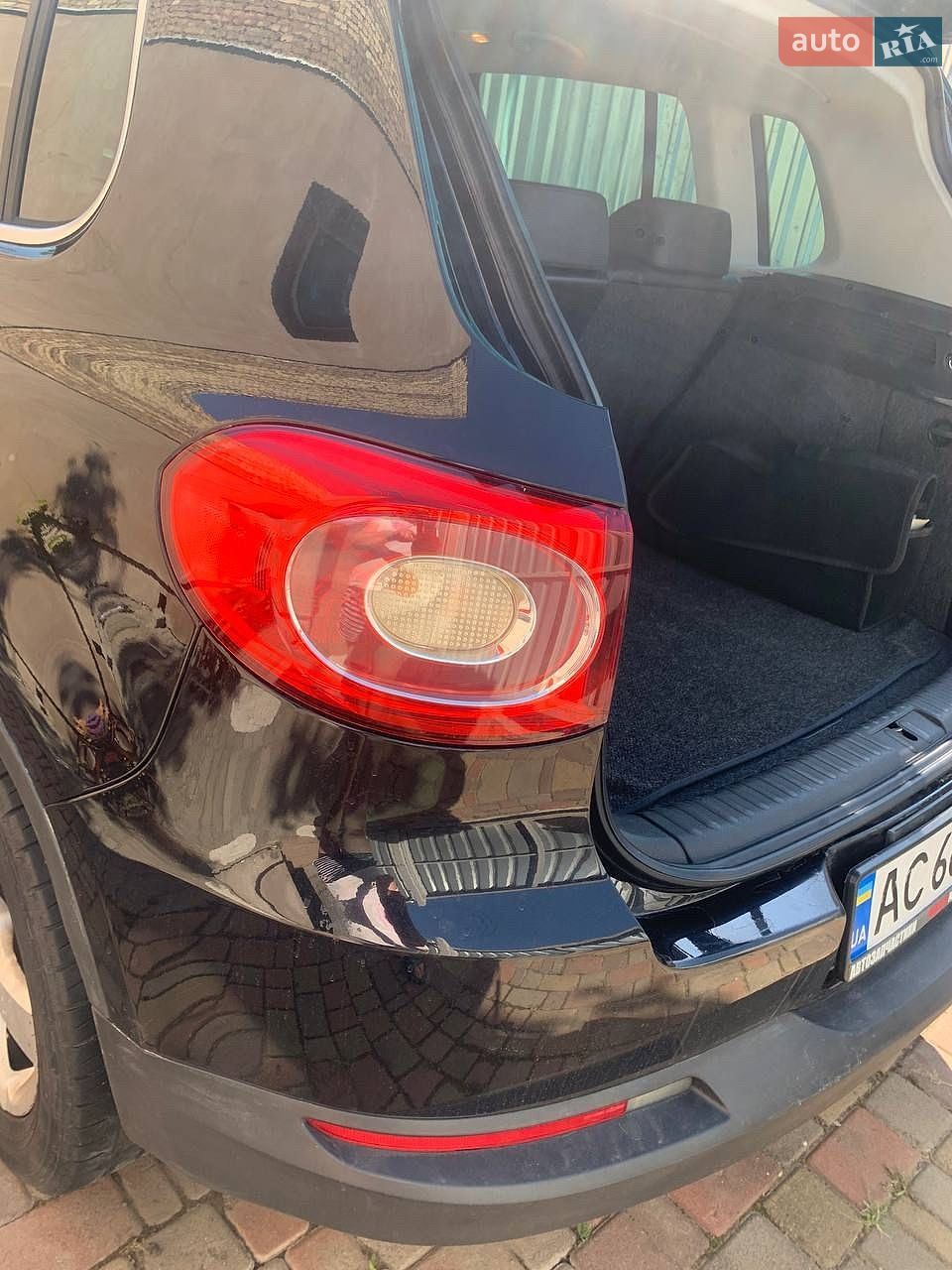 Volkswagen Tiguan 2009 VIN WVGBV7AX7AW516008 фото оголошення 7 з 23