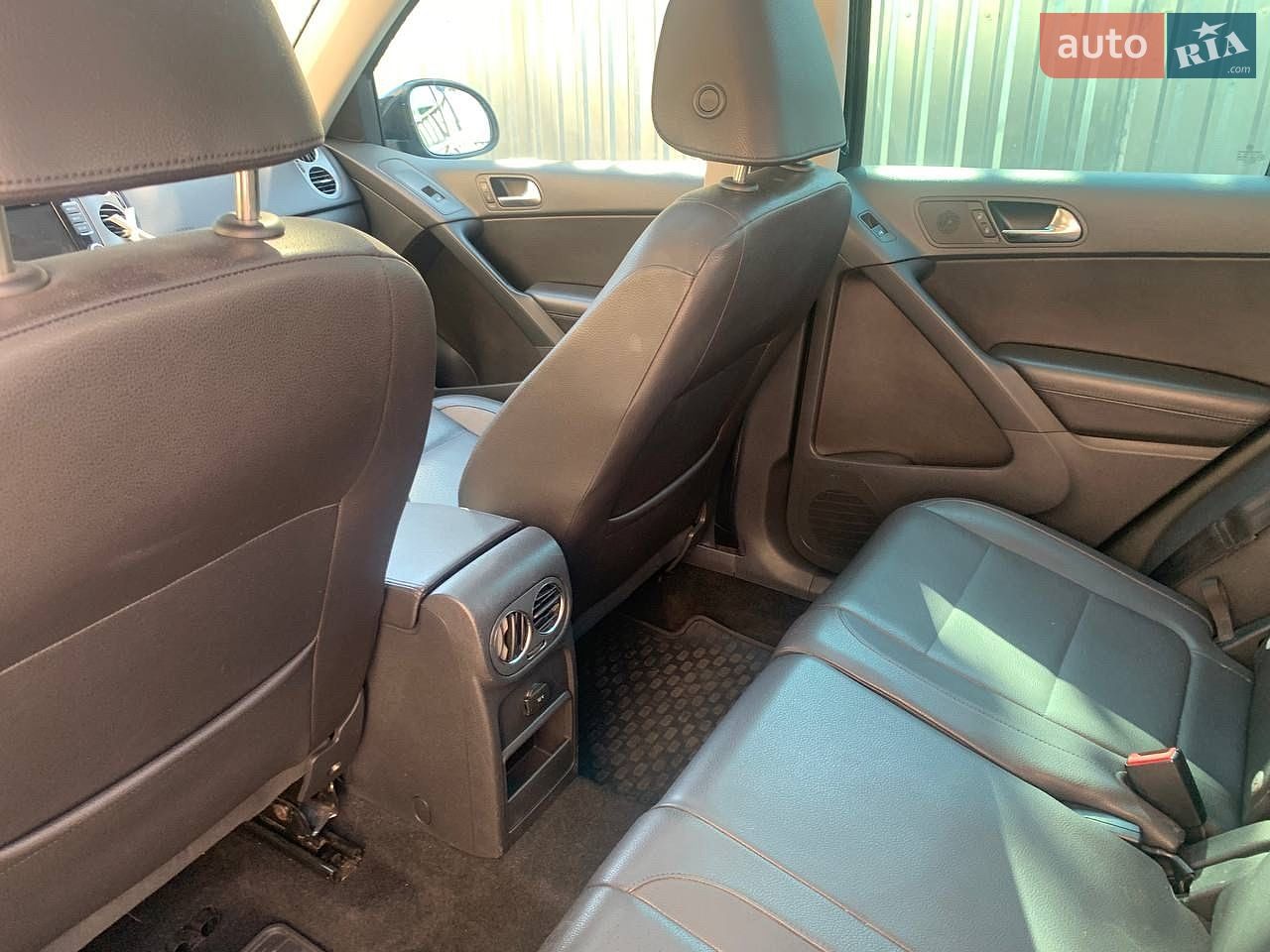 Volkswagen Tiguan 2009 VIN WVGBV7AX7AW516008 фото оголошення 17 з 23