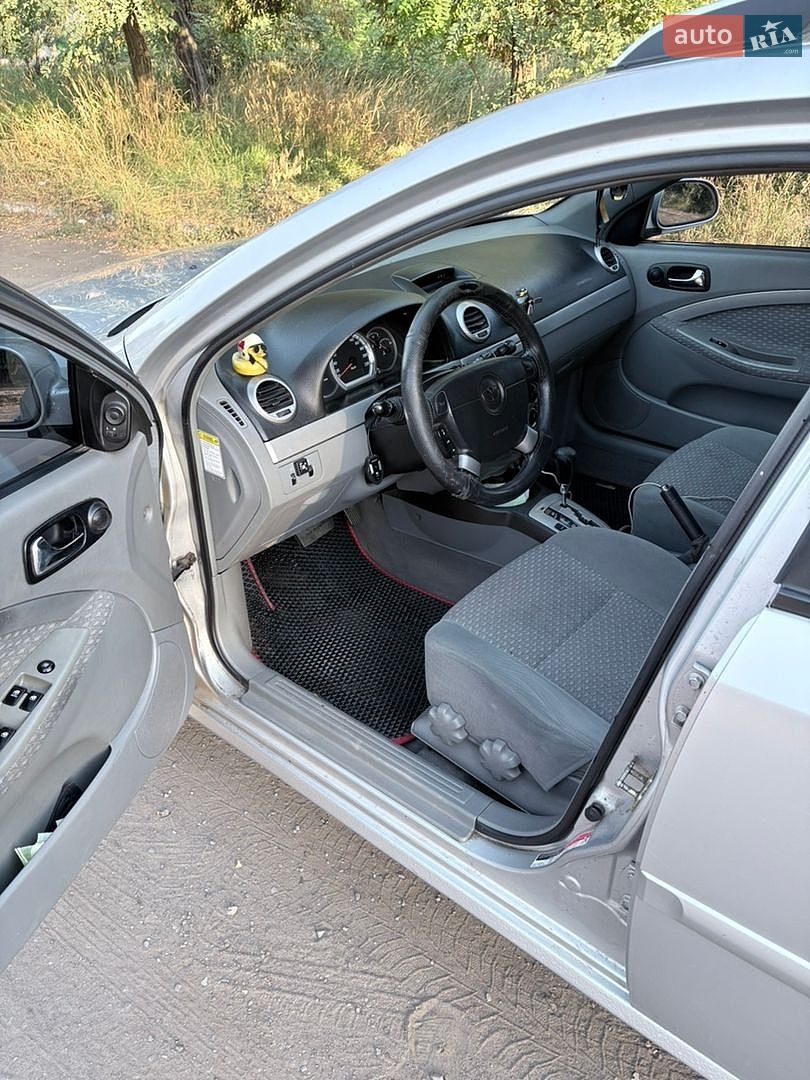 Chevrolet Nubira 2004 VIN KLANA35315K022841 фото оголошення 5 з 16