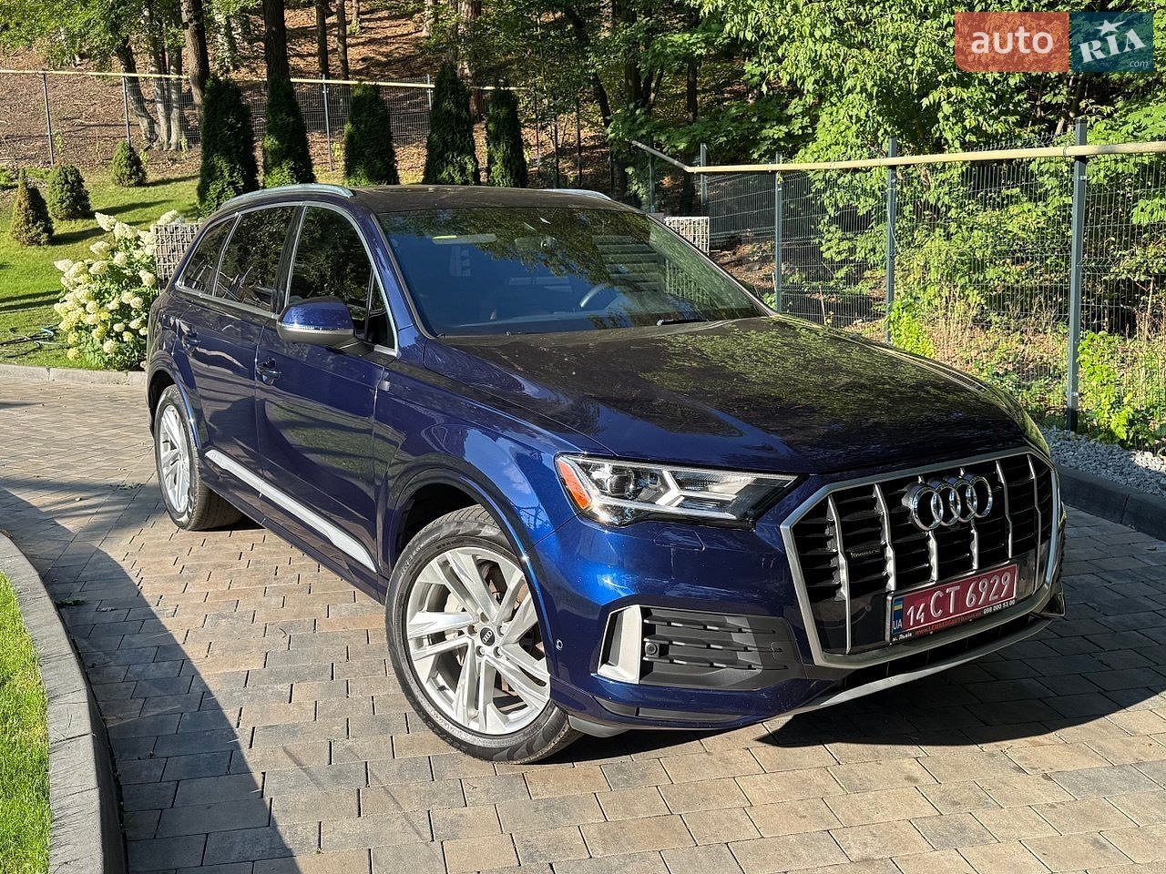 Audi Q7 2021 VIN WA1LJAF76MD034473 фото оголошення 4 з 51