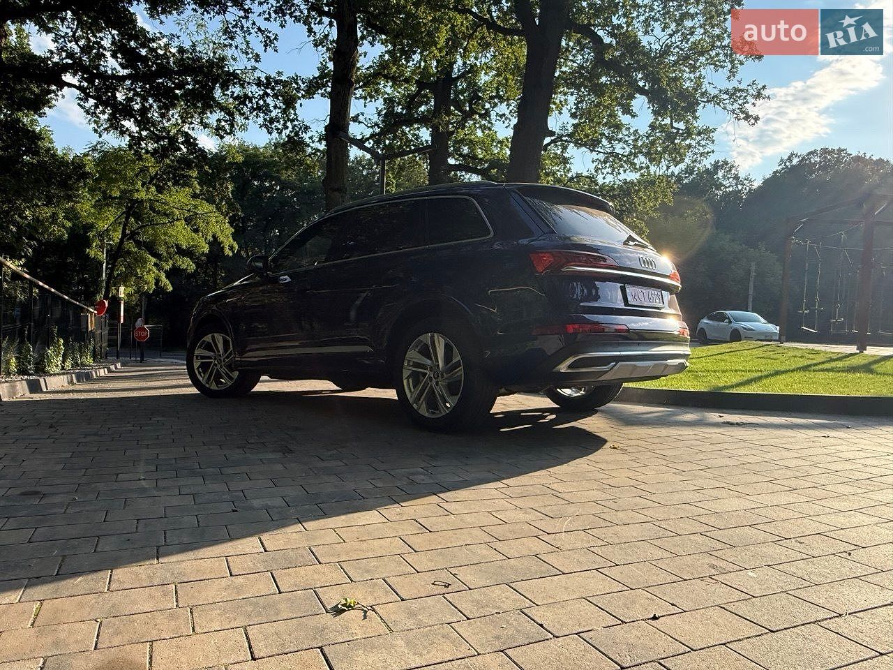 Audi Q7 2021 VIN WA1LJAF76MD034473 фото оголошення 22 з 51