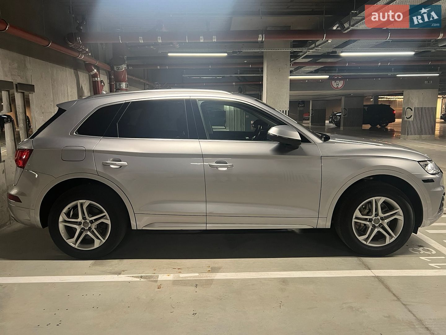Audi Q5 2018 VIN WA1BNAFY4J2238074 фото оголошення 4 з 21