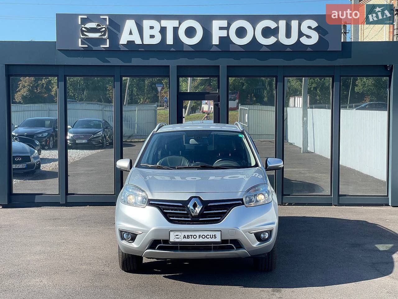 Renault Koleos 2014 VIN VF1VY00GVUC527206 фото оголошення 3 з 25